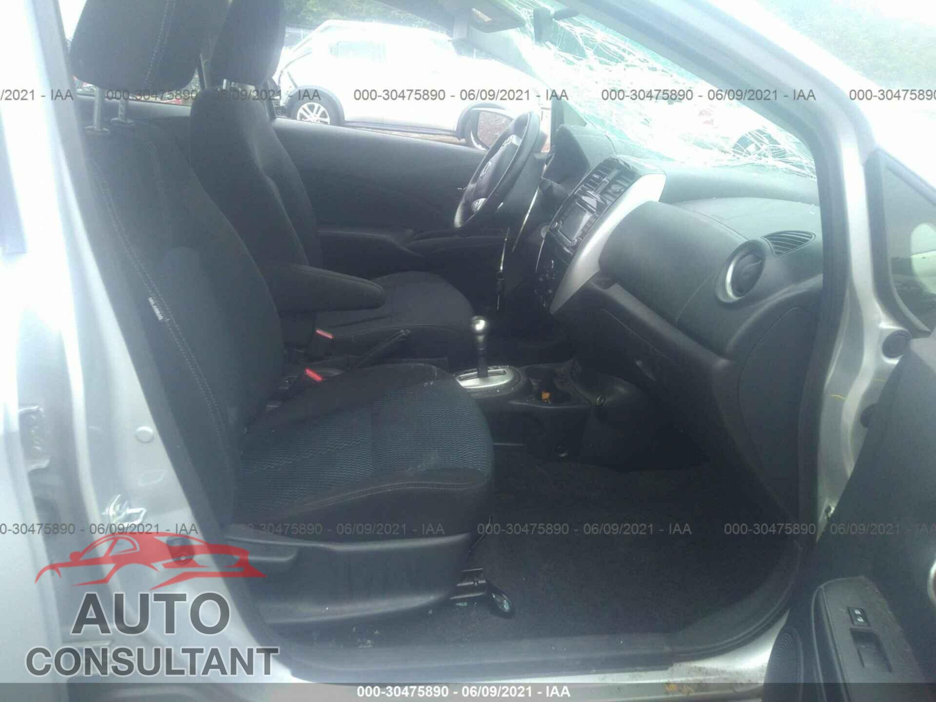 NISSAN VERSA NOTE 2017 - 3N1CE2CP0HL358106