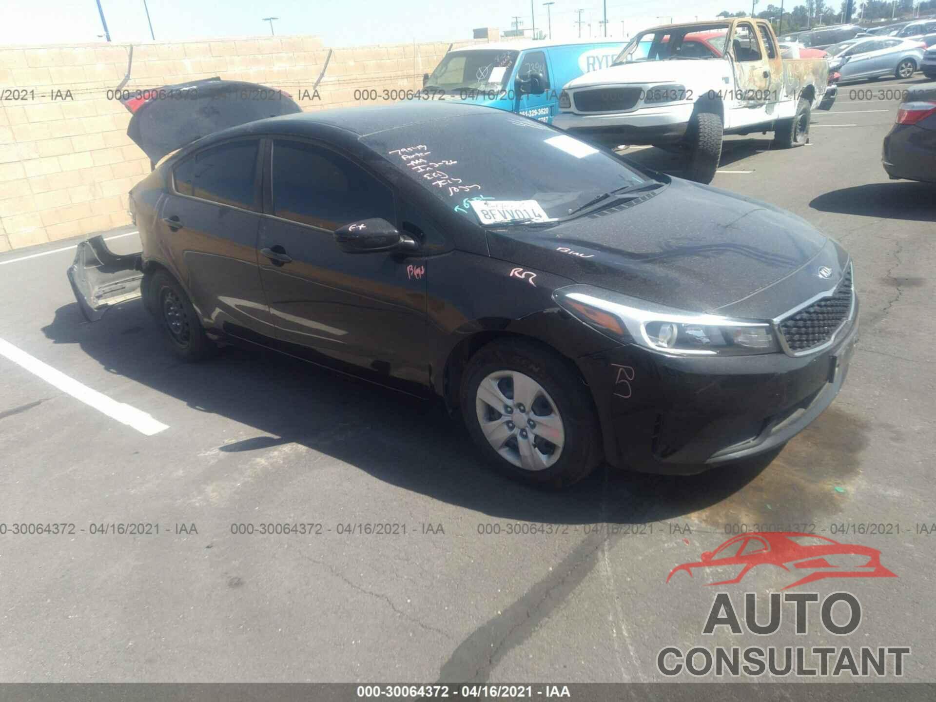 KIA FORTE 2018 - 3KPFK4A70JE168799