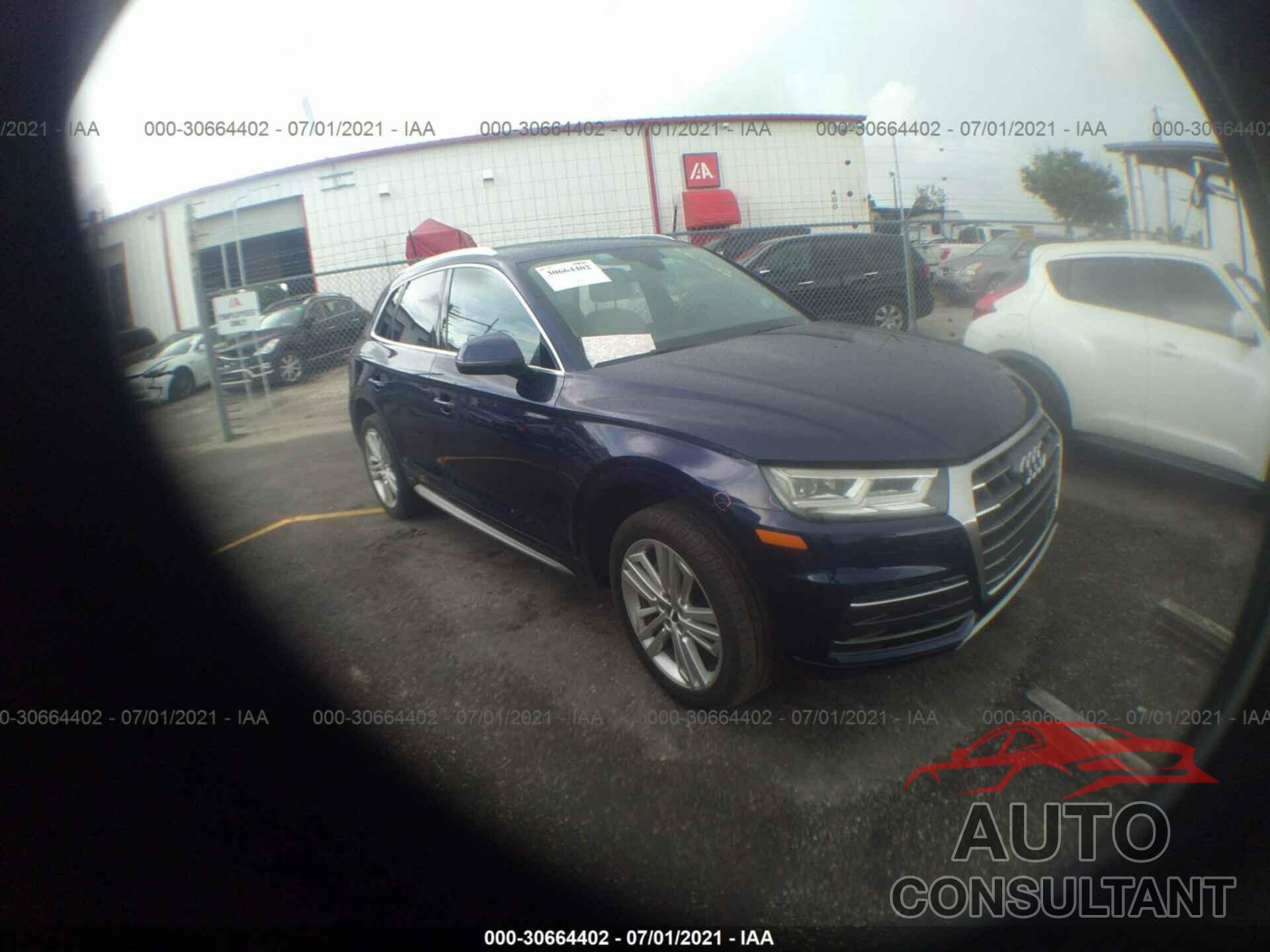 AUDI Q5 2018 - WA1BNAFY6J2008858