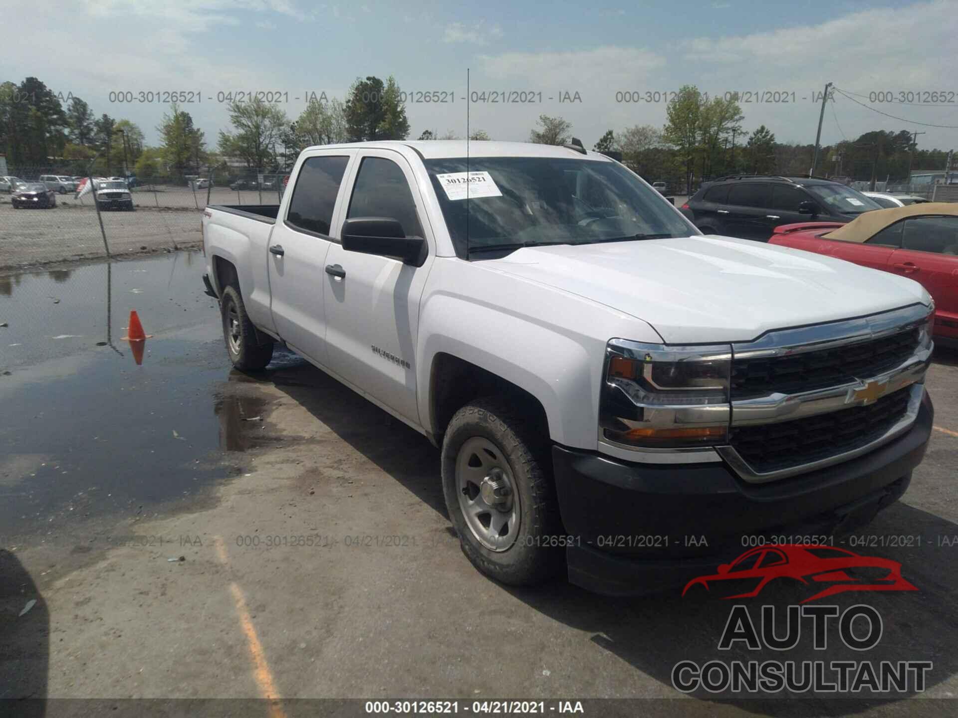 CHEVROLET SILVERADO 1500 2017 - 1GCUKNEC2HF119768