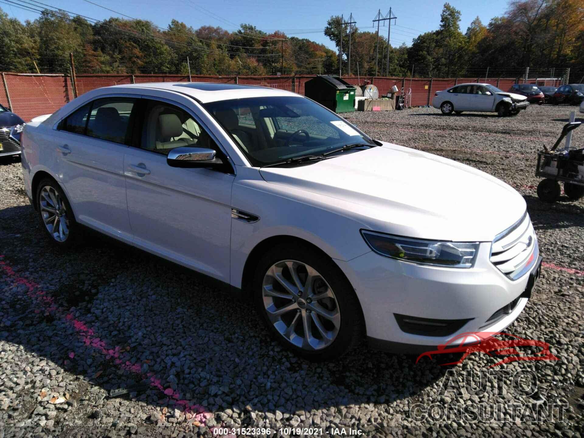 FORD TAURUS 2017 - 1FAHP2J84HG121900