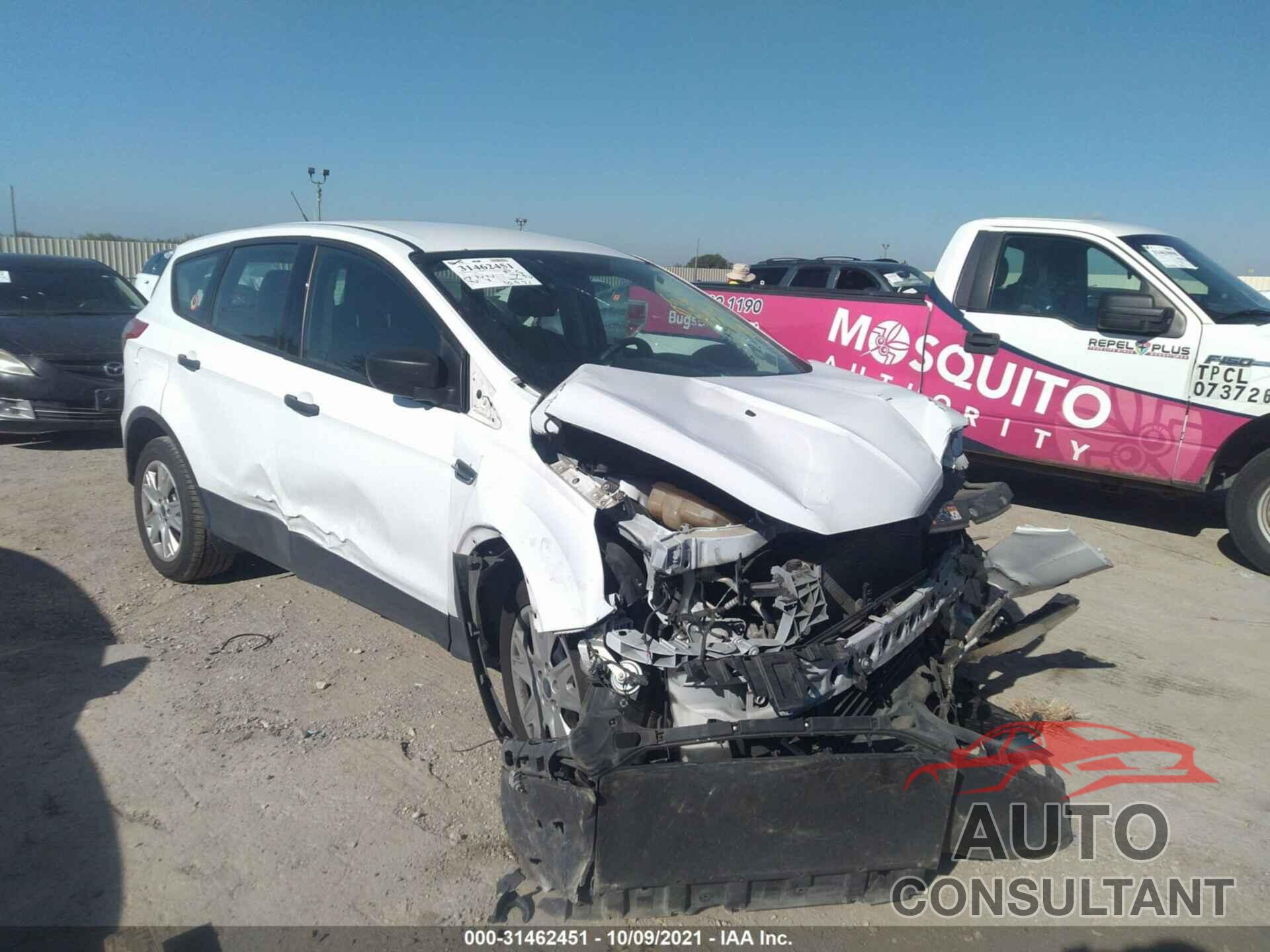 FORD ESCAPE 2016 - 1FMCU0F79GUA09610