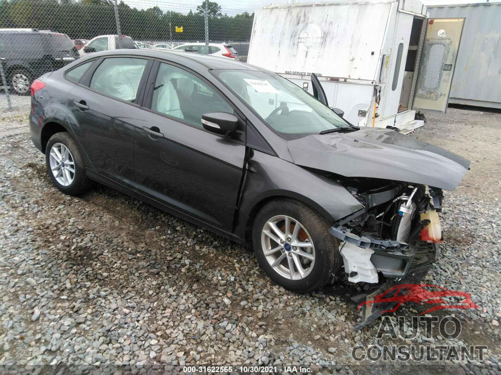 FORD FOCUS 2018 - 1FADP3F28JL291361