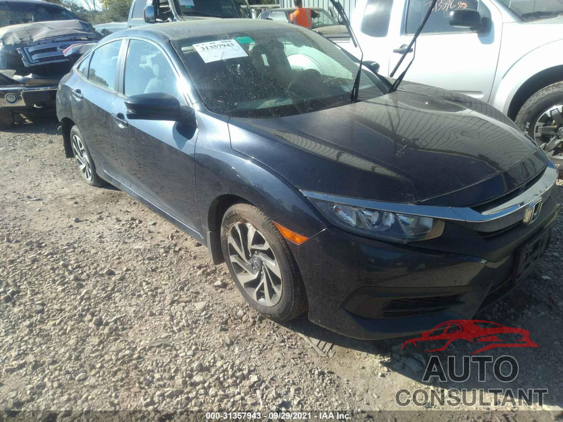 HONDA CIVIC SEDAN 2017 - 19XFC2F75HE069979