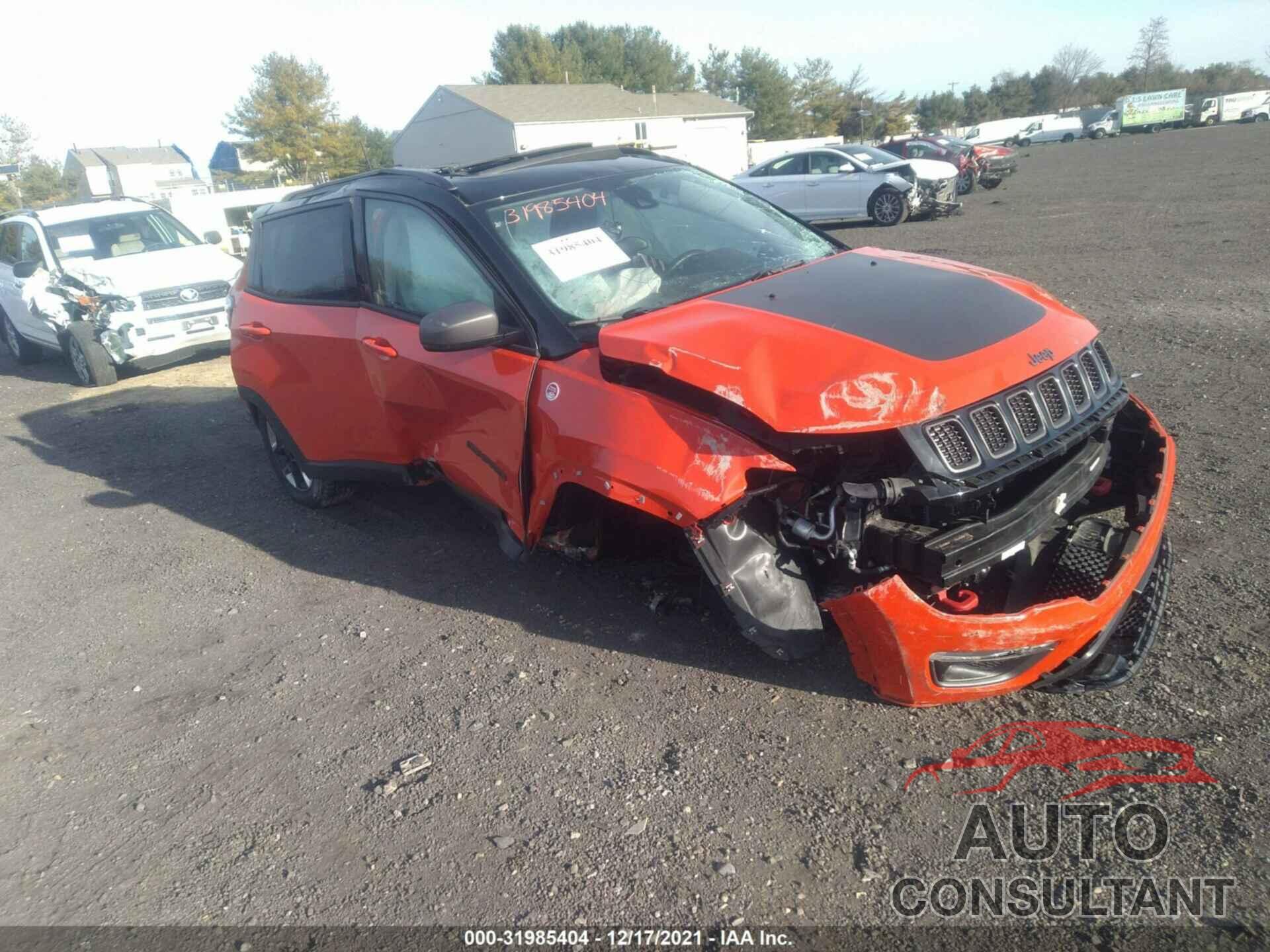 JEEP COMPASS 2018 - 3C4NJDDB7JT230323