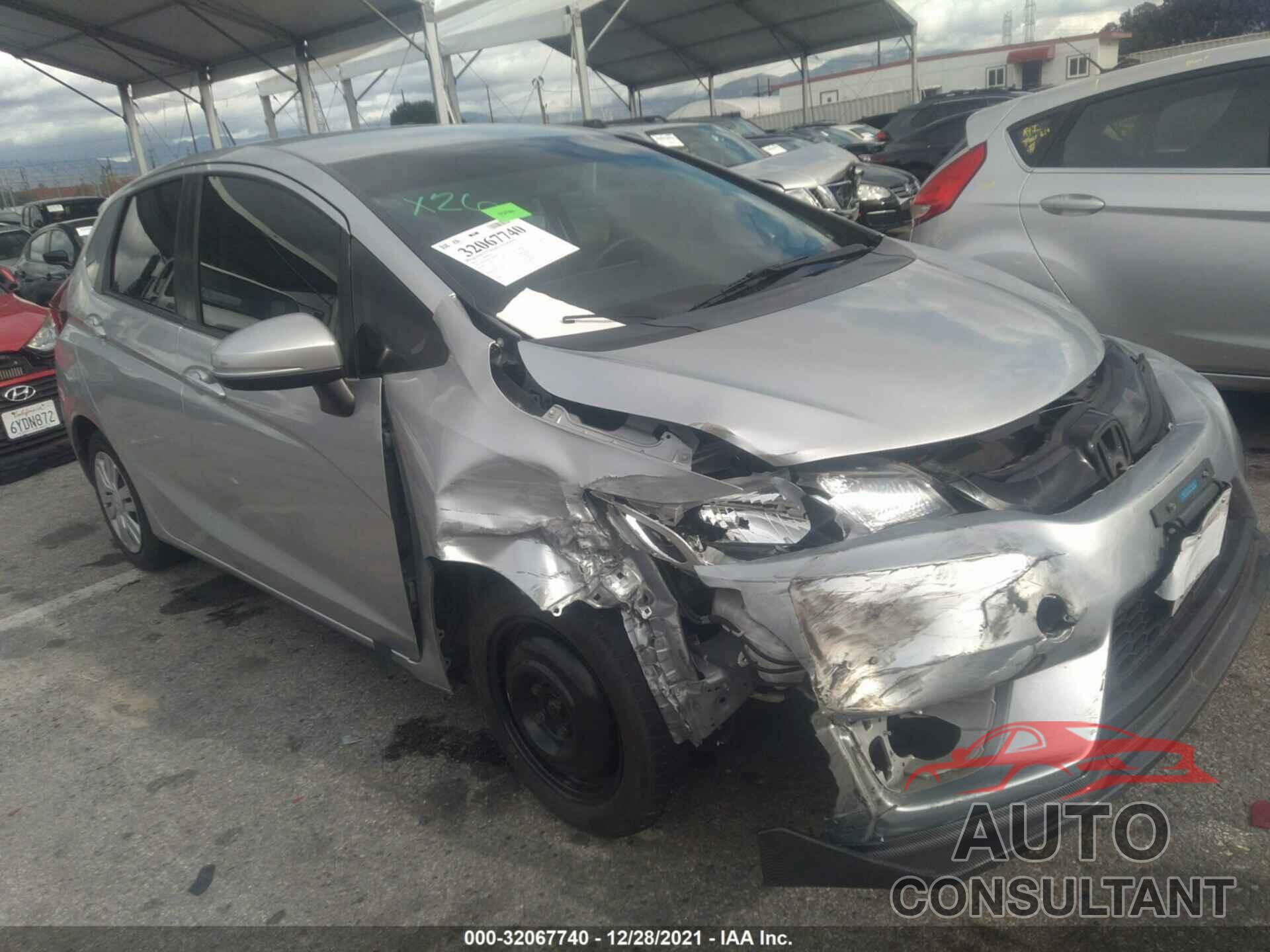 HONDA FIT 2016 - JHMGK5H52GX005657