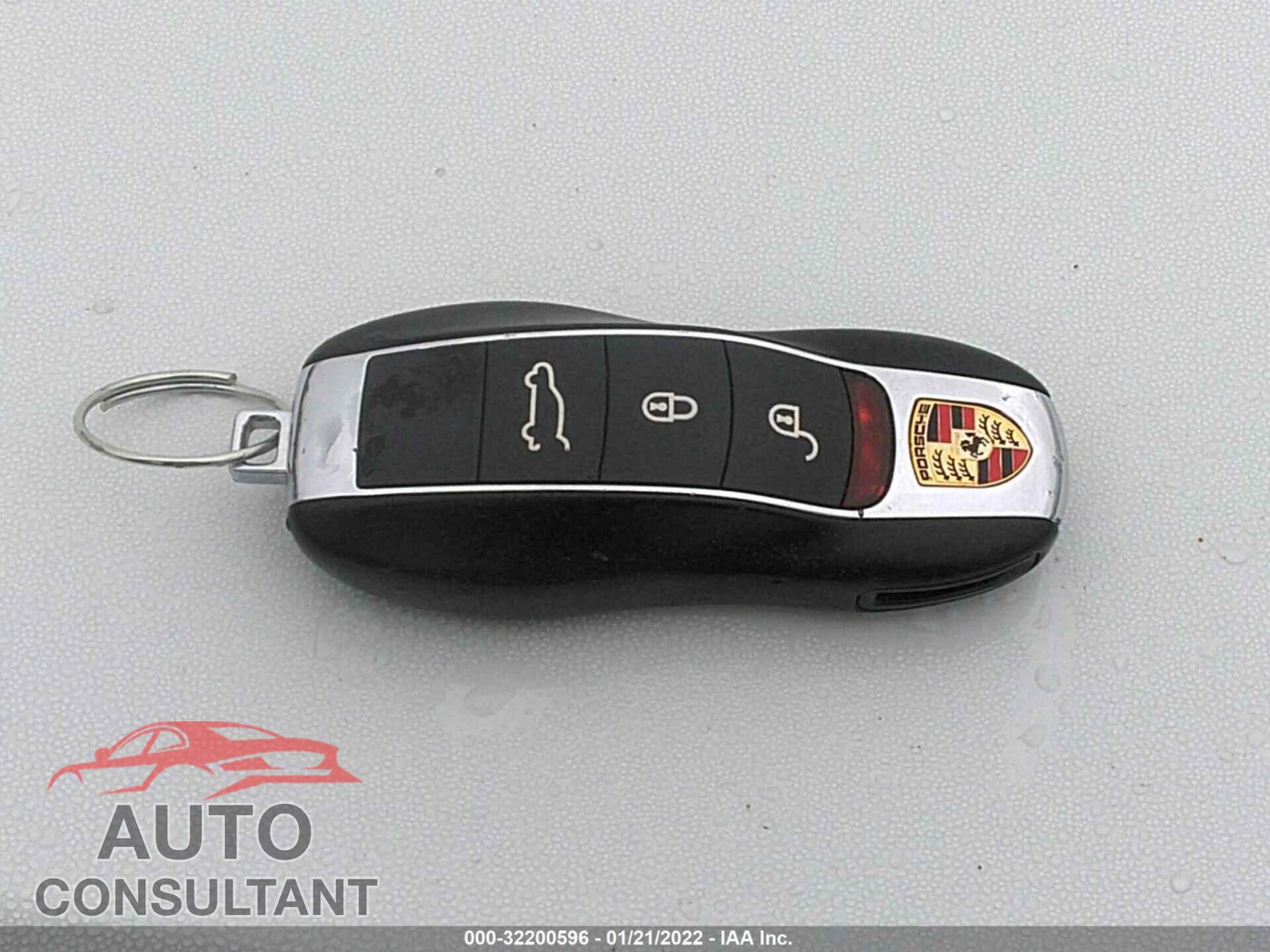 PORSCHE CAYENNE 2016 - WP1AA2A22GLA10808