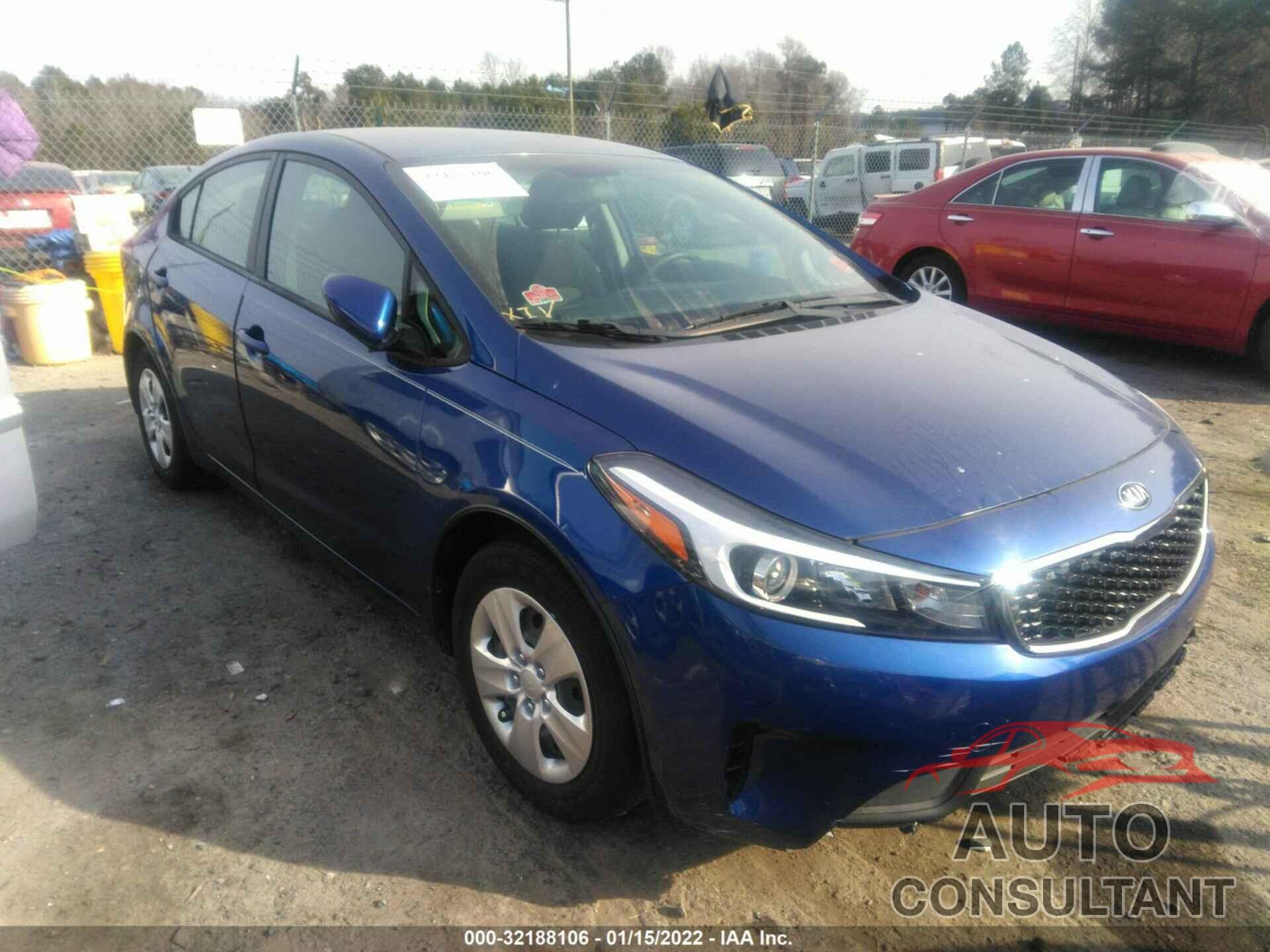 KIA FORTE 2017 - 3KPFK4A74HE023369