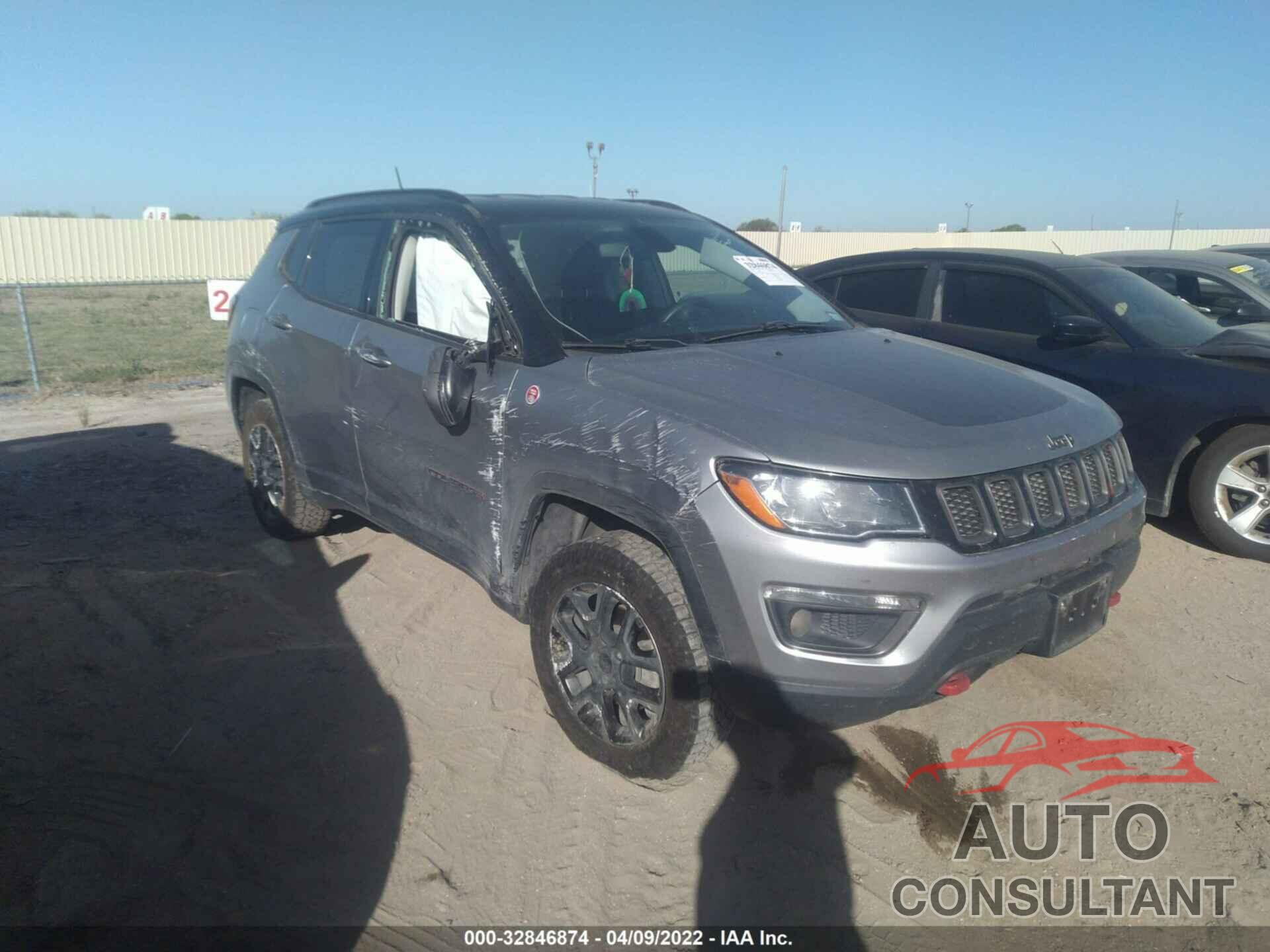 JEEP COMPASS 2019 - 3C4NJDDB0KT721530