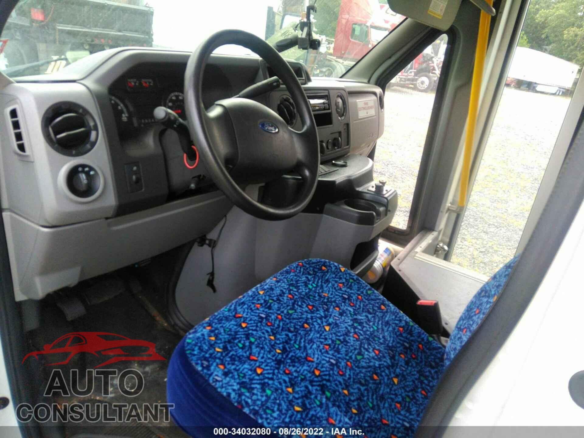 FORD E-SERIES CUTAWAY 2017 - 1FDEE3FS9HDC57224