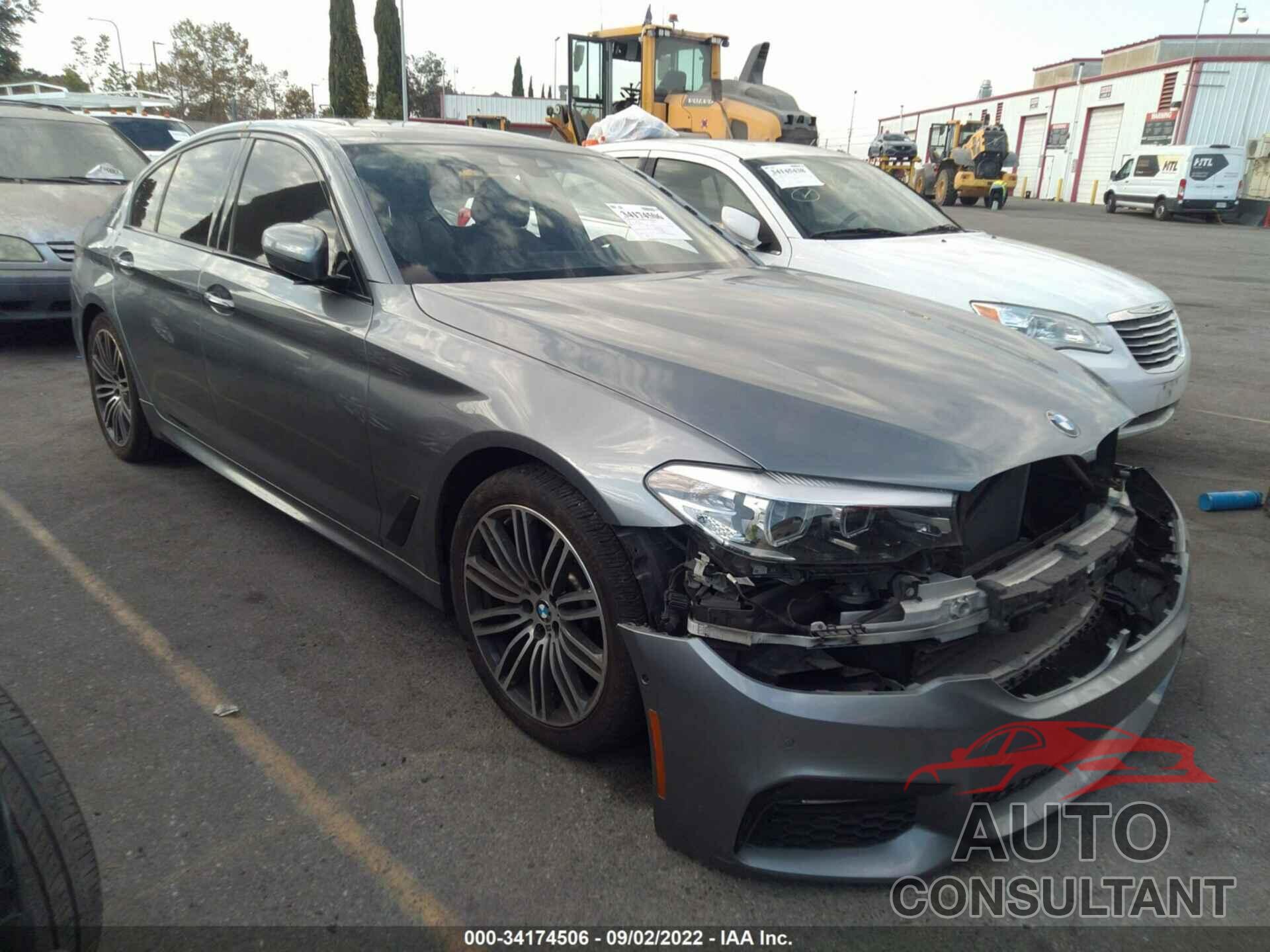 BMW 5 SERIES 2018 - WBAJA9C57JG623070