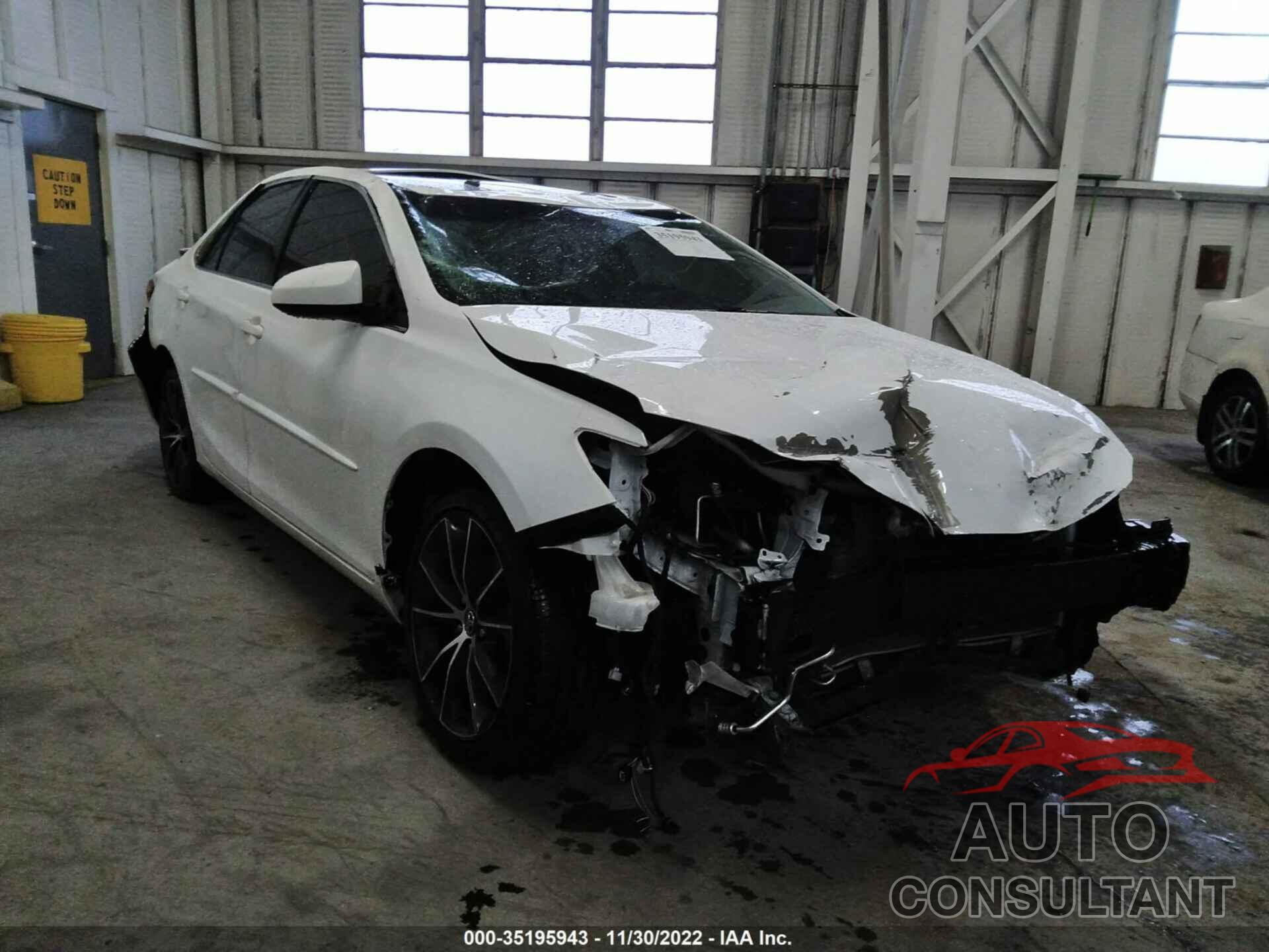 TOYOTA CAMRY 2016 - 4T1BK1FK0GU575084
