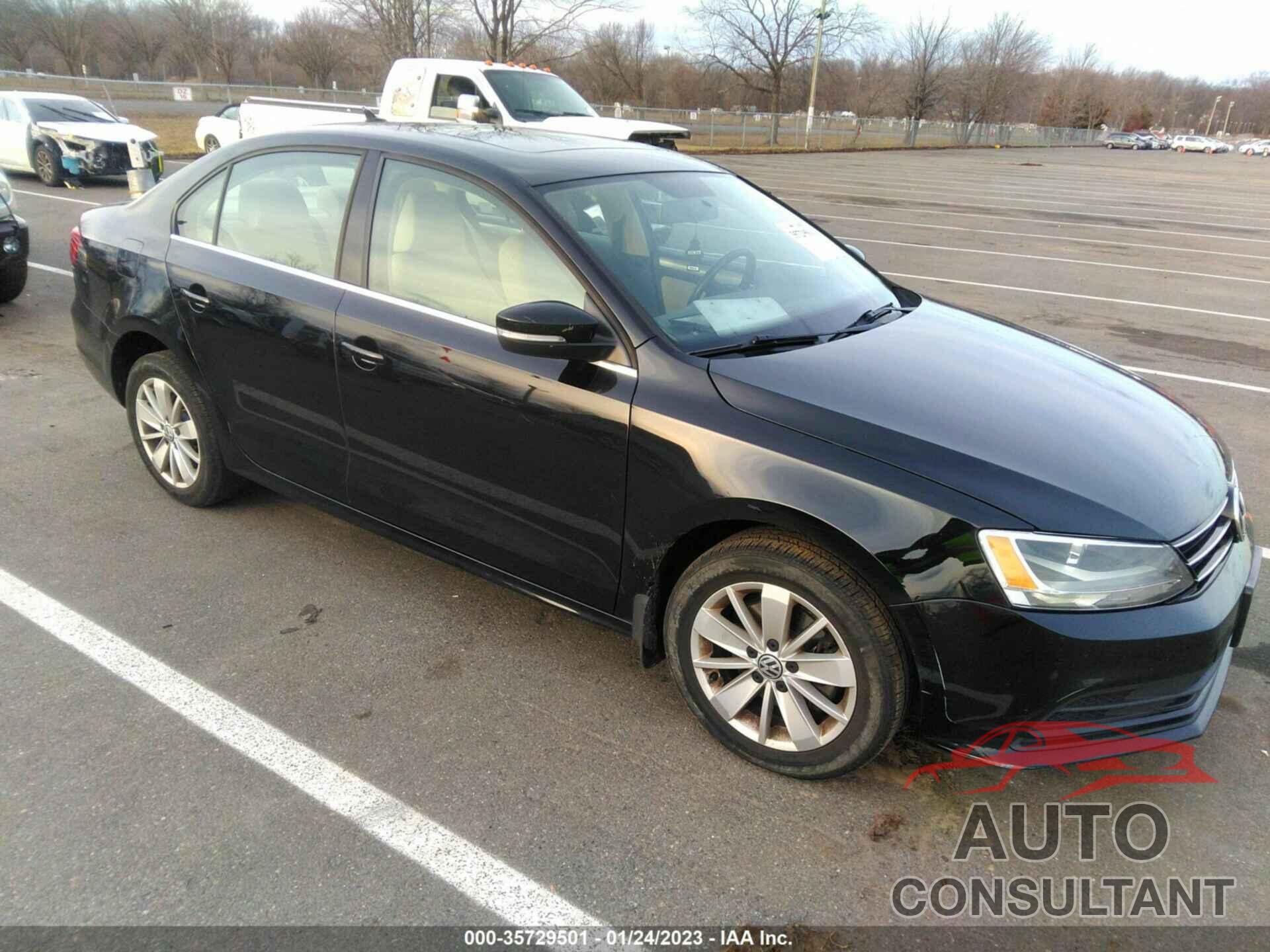 VOLKSWAGEN JETTA SEDAN 2015 - 3VWD17AJ8FM316988