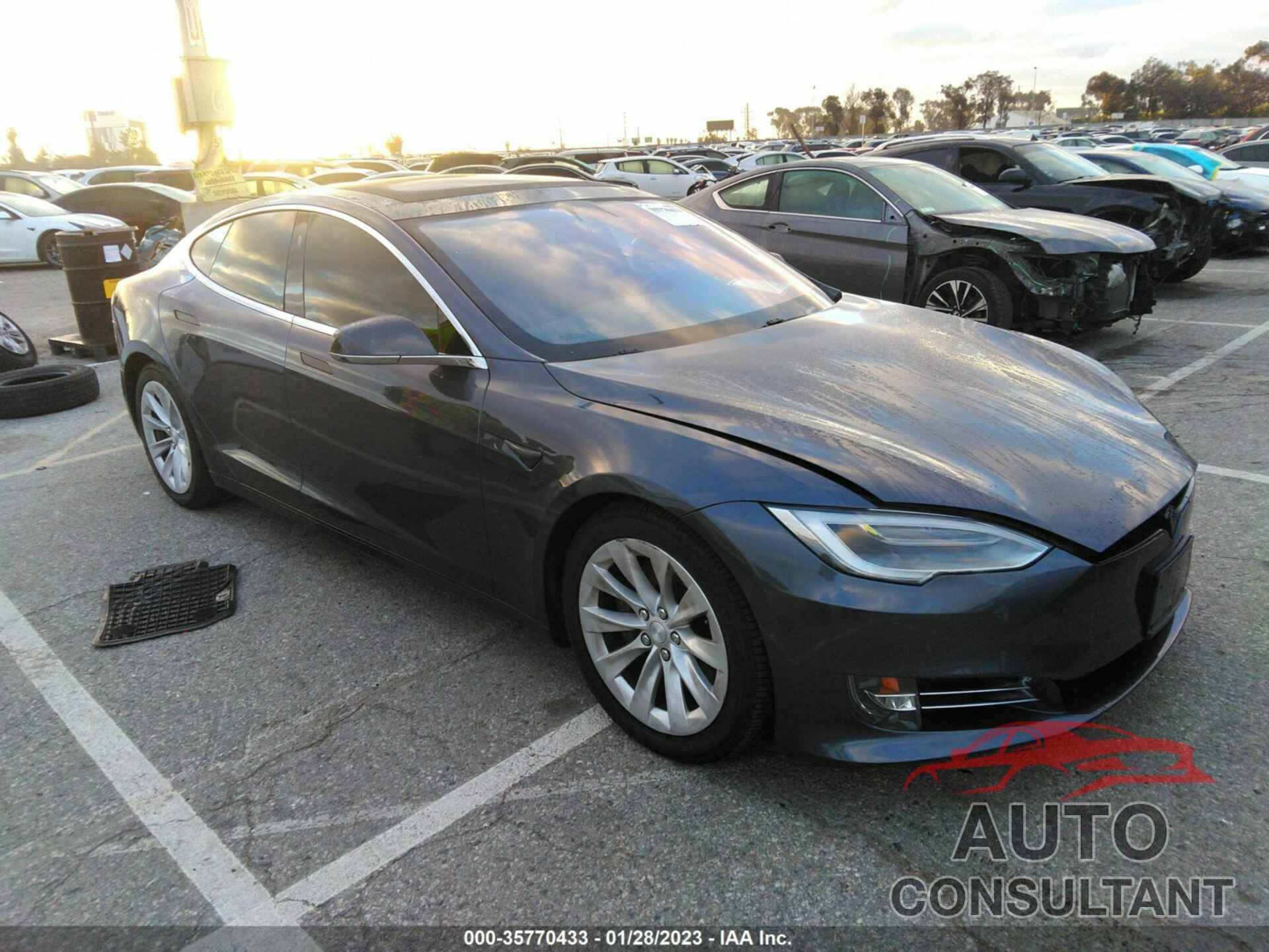 TESLA MODEL S 2017 - 5YJSA1E21HF190491