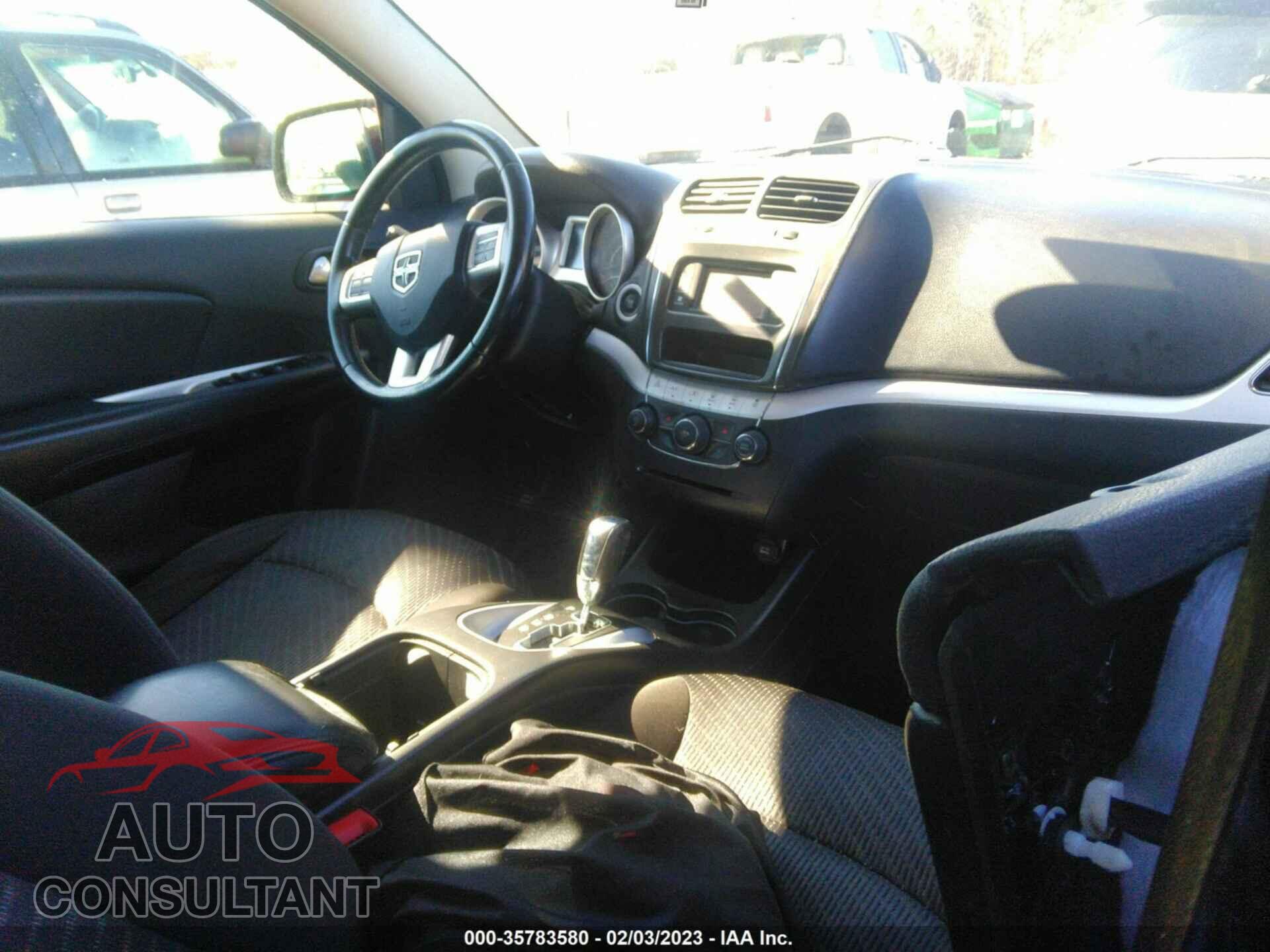 DODGE JOURNEY 2015 - 3C4PDCAB2FT700151