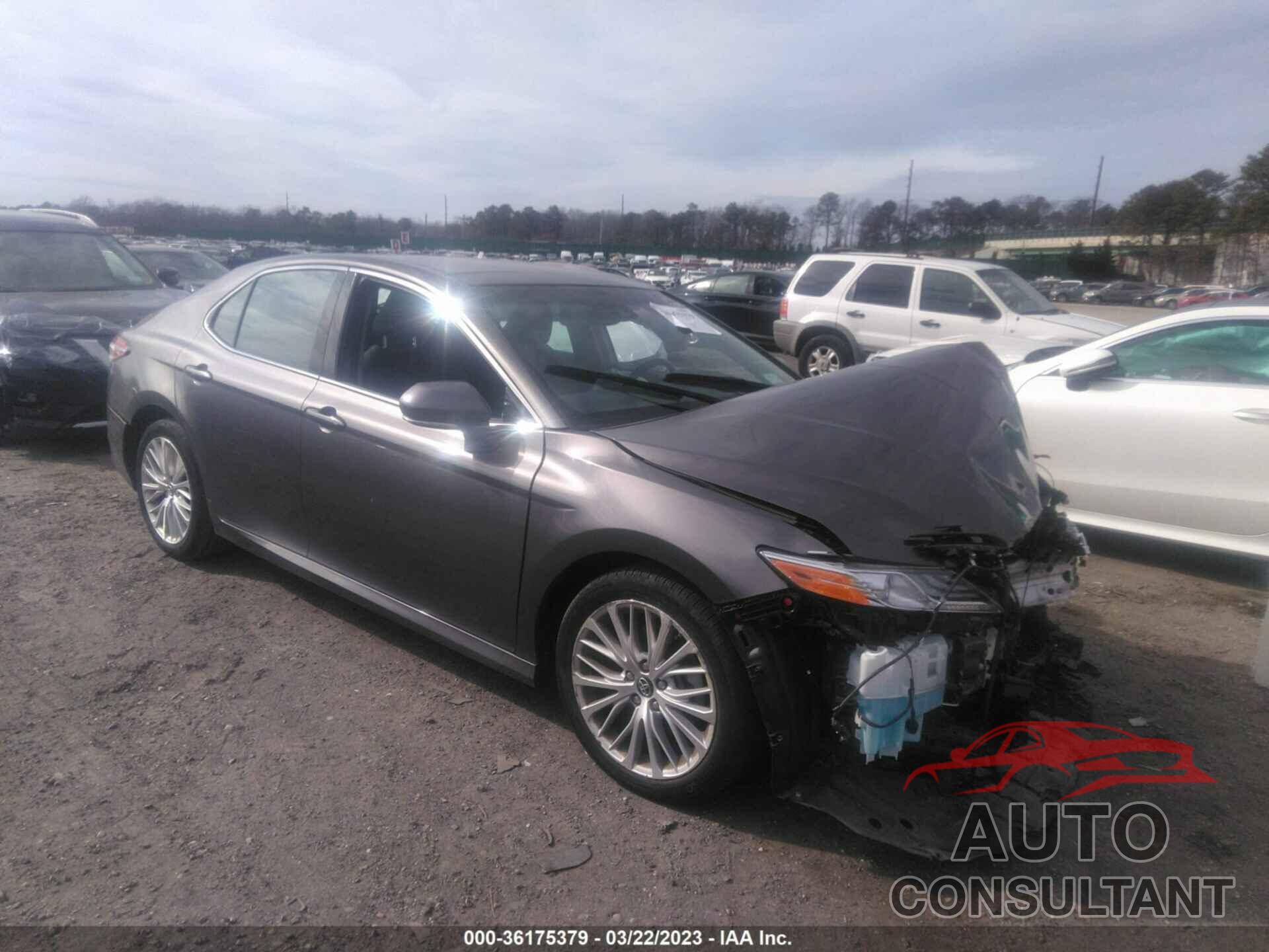 TOYOTA CAMRY 2018 - 4T1BZ1HK4JU016086