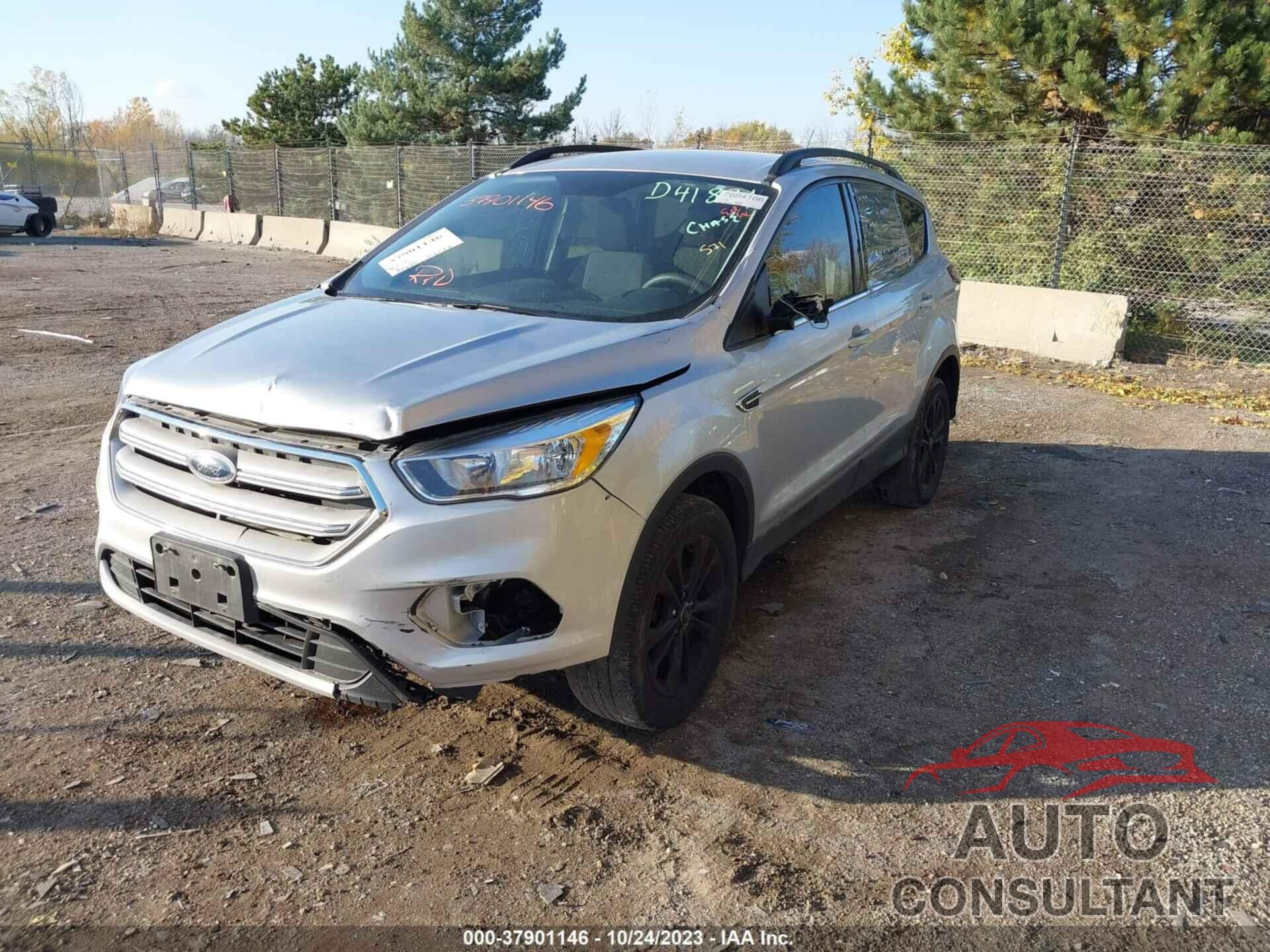 FORD ESCAPE 2018 - 1FMCU9GD8JUD41831