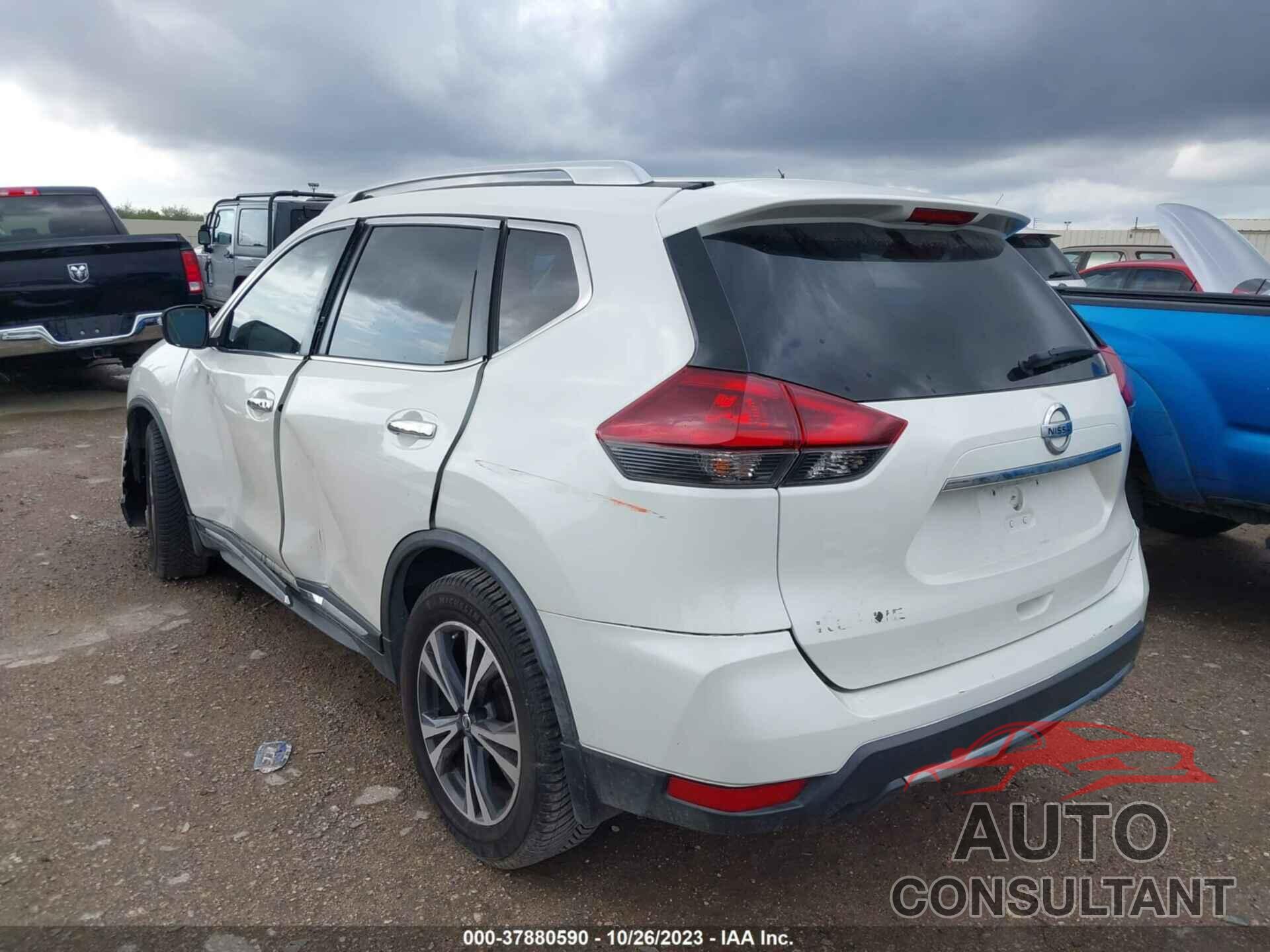 NISSAN ROGUE 2018 - JN8AT2MT3JW458436