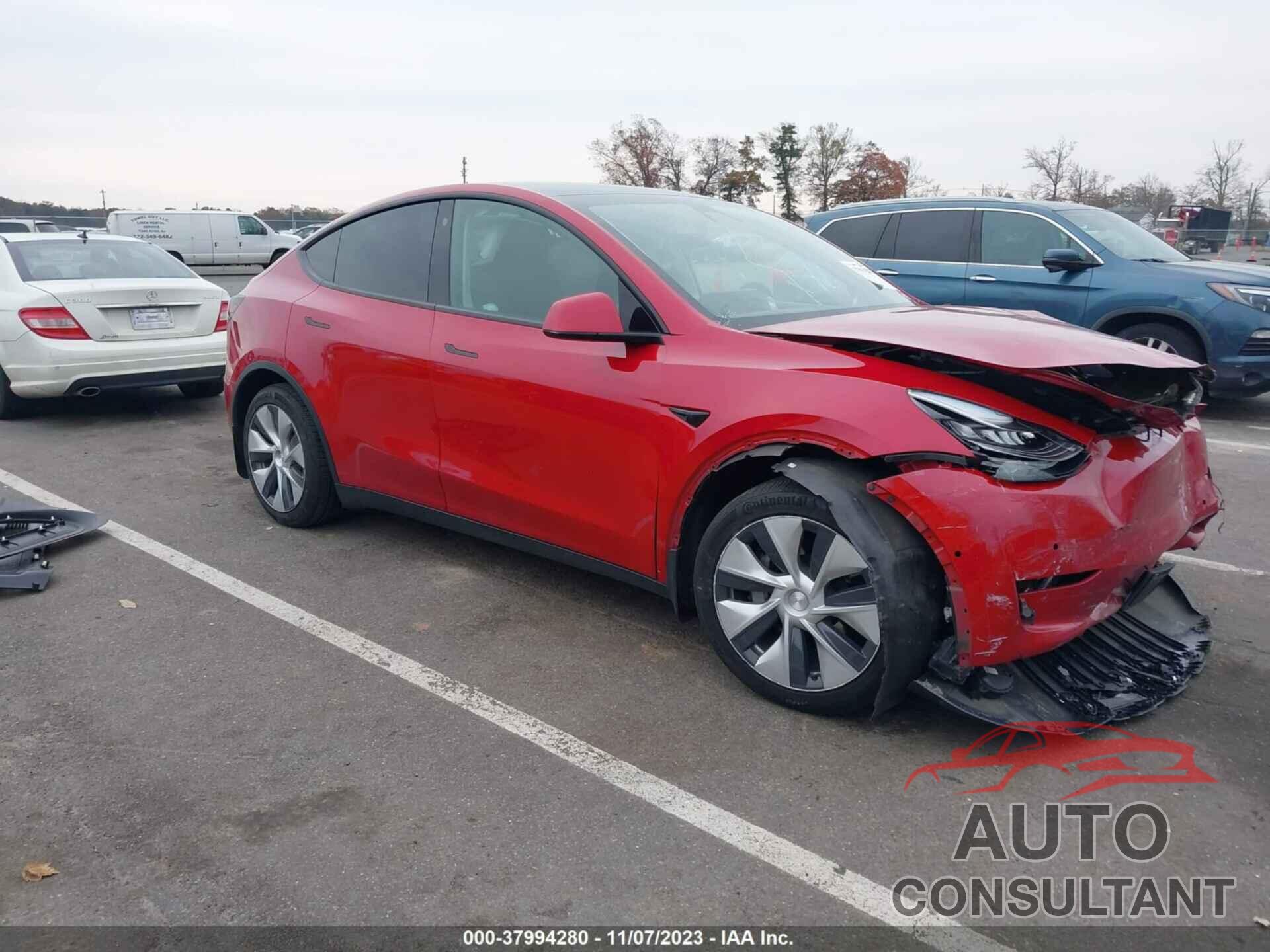 TESLA MODEL Y 2021 - 5YJYGDED4MF132980