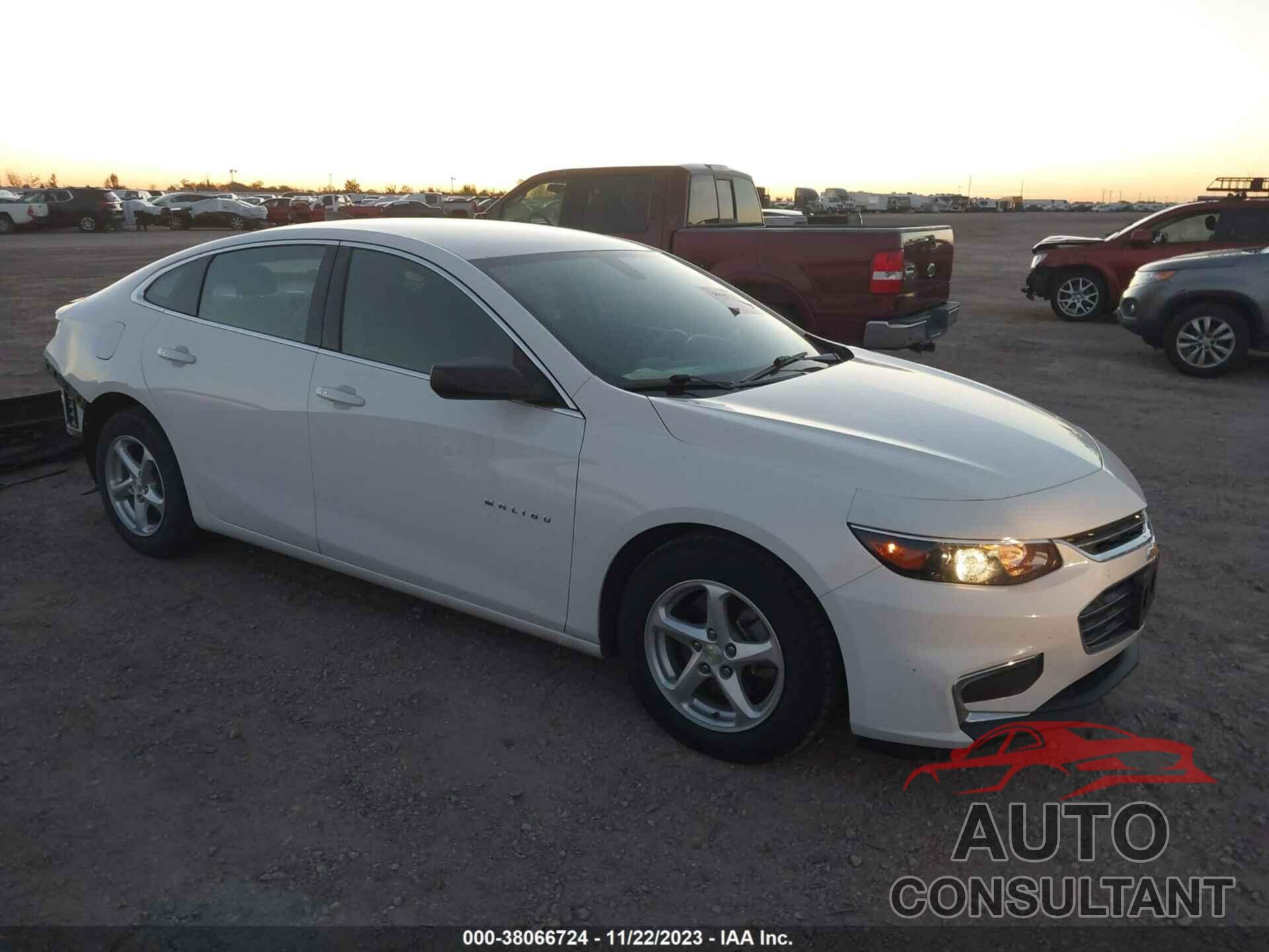CHEVROLET MALIBU 2017 - 1G1ZB5ST4HF139779
