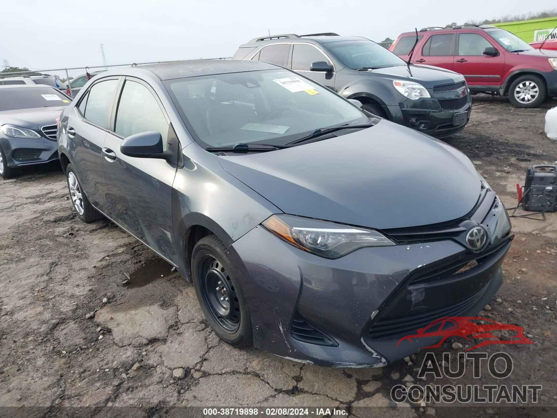 TOYOTA COROLLA 2018 - 2T1BURHE7JC016687