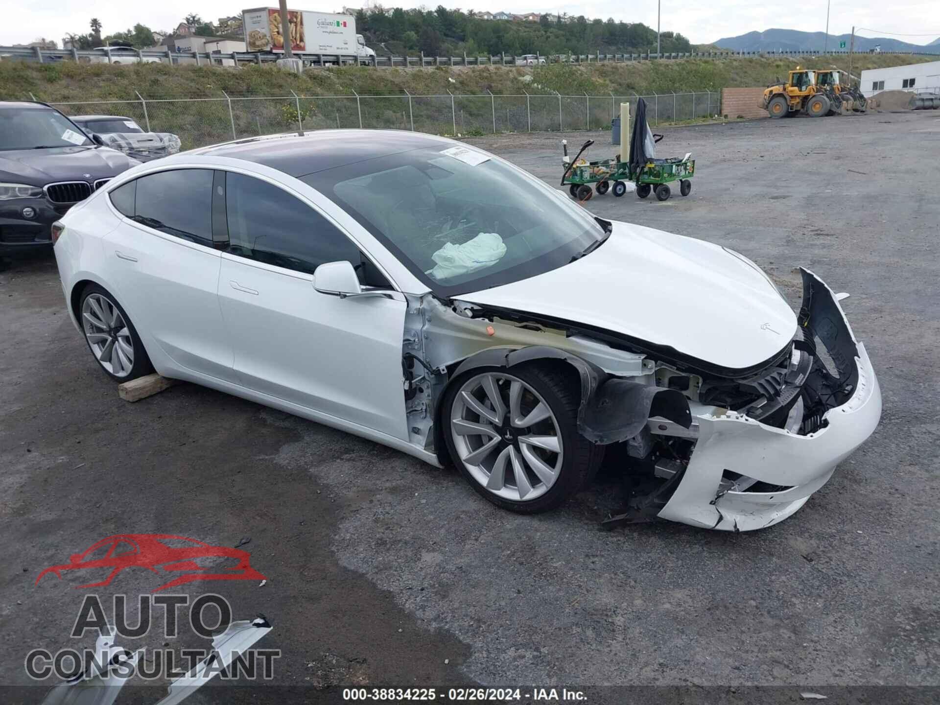 TESLA MODEL 3 2018 - 5YJ3E1EA3JF047516