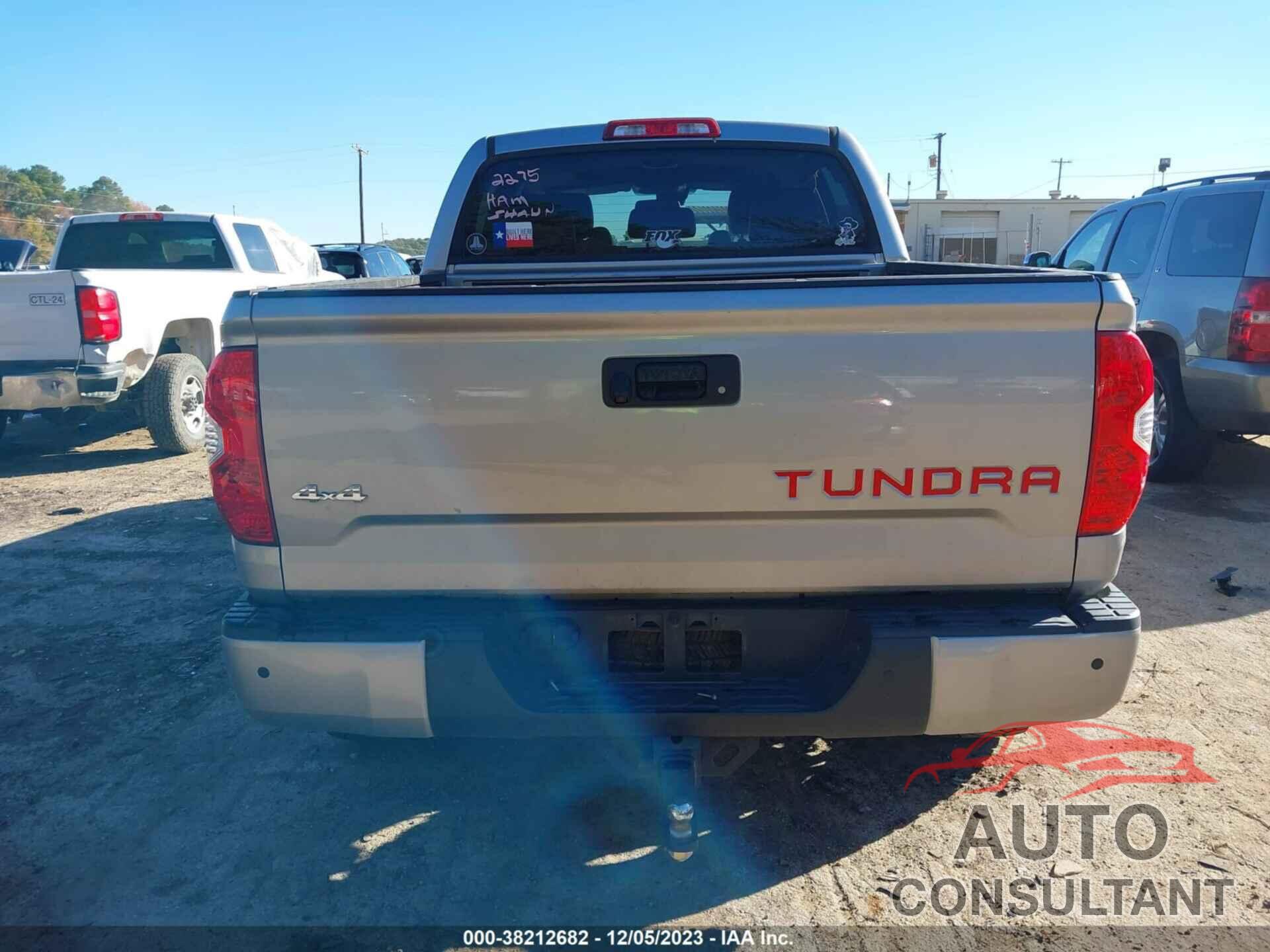 TOYOTA TUNDRA 2018 - 5TFAW5F13JX736679