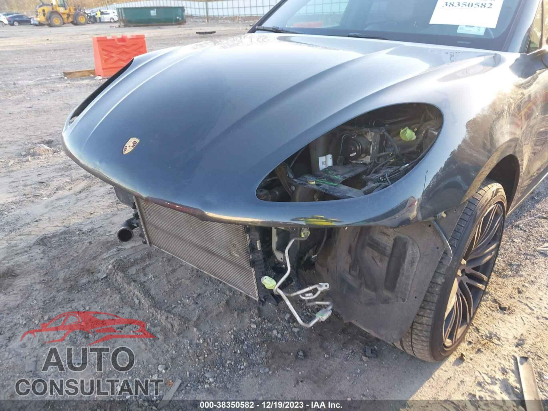 PORSCHE MACAN 2017 - WP1AA2A50HLB83027