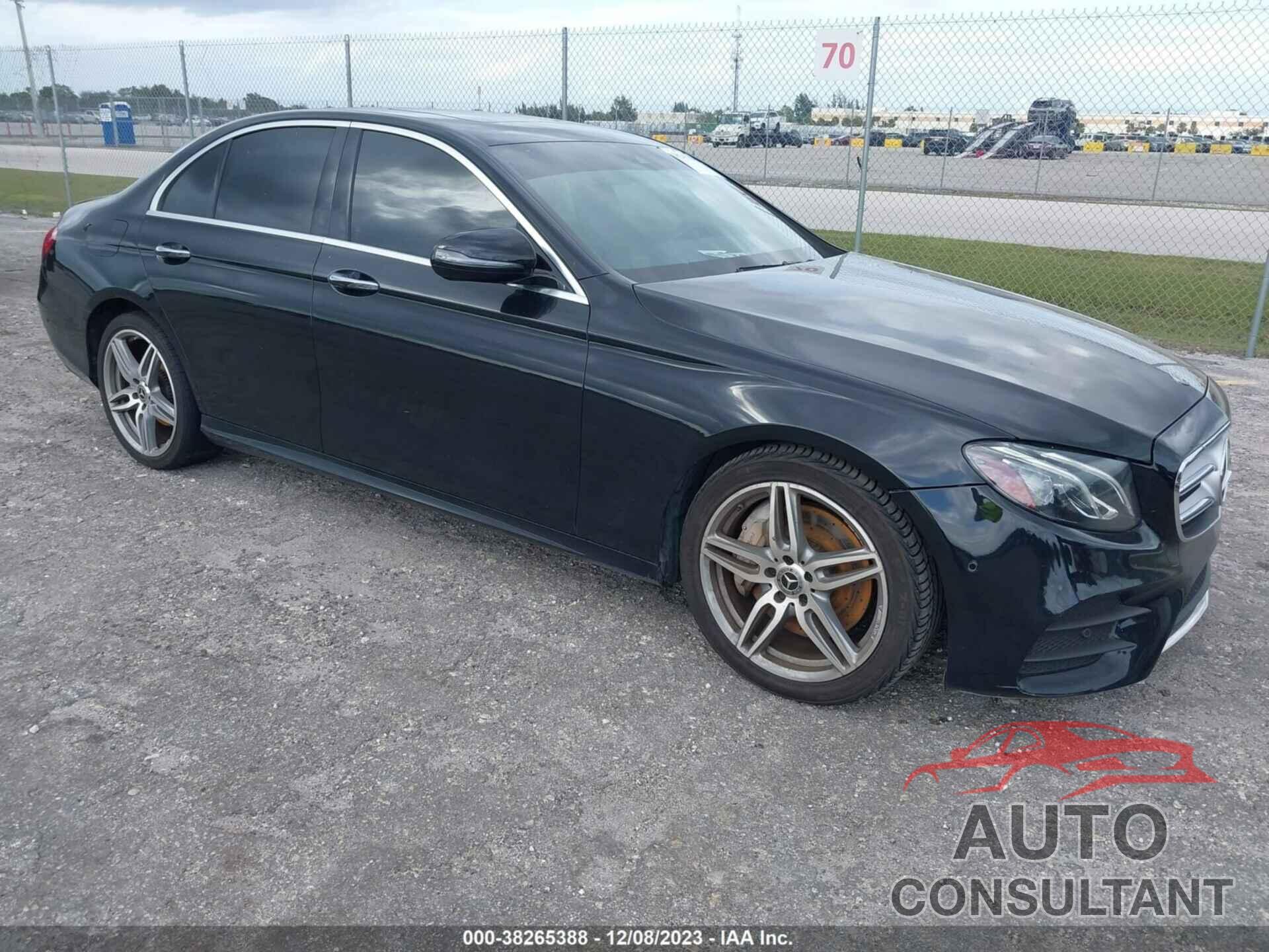 MERCEDES-BENZ E 300 2018 - WDDZF4JB2JA473221