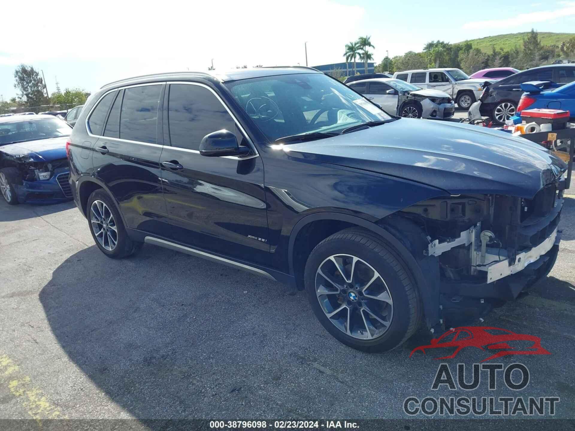 BMW X5 2018 - 5UXKR0C5XJL073574