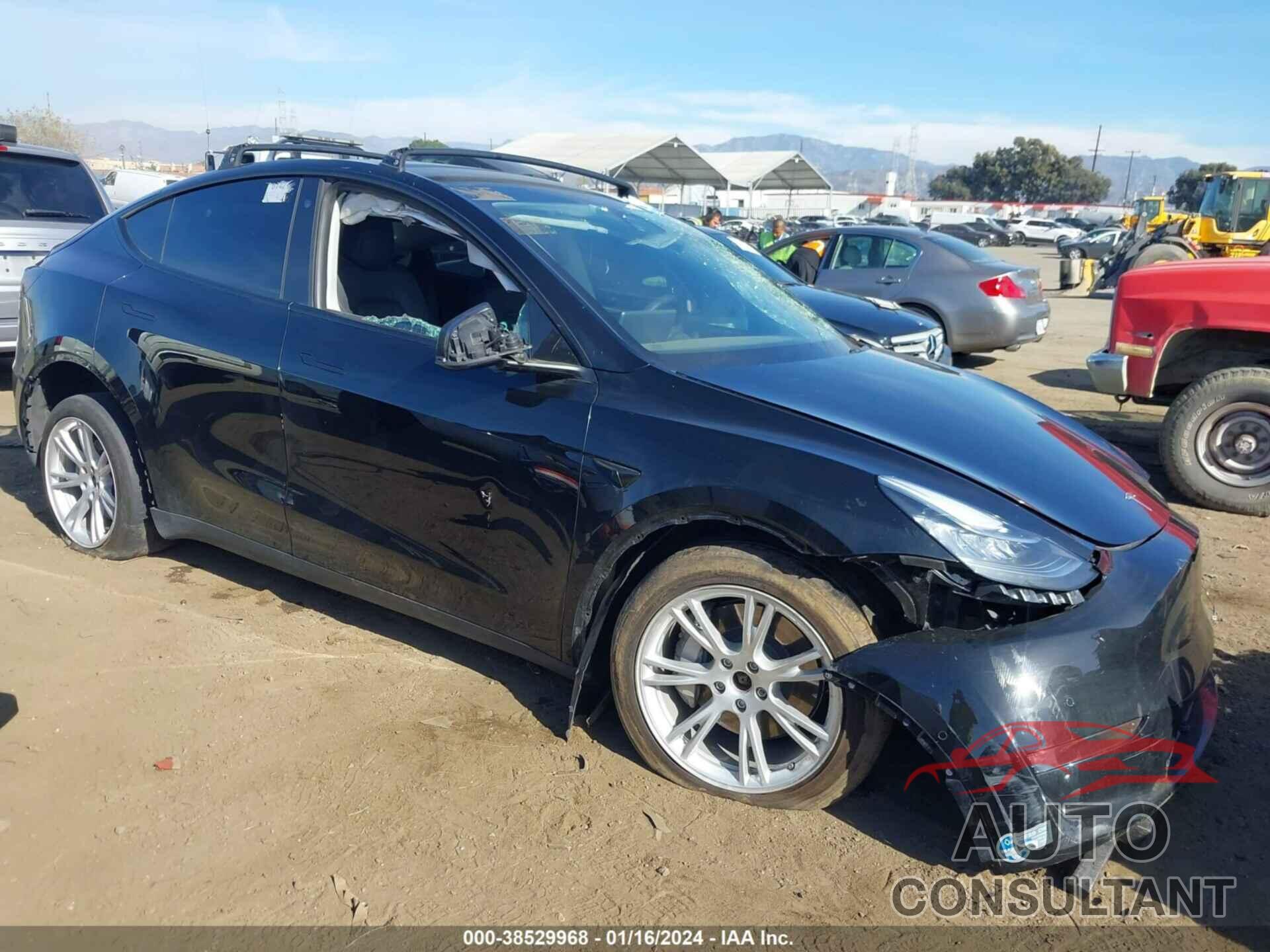 TESLA MODEL Y 2021 - 5YJYGDEE9MF263749