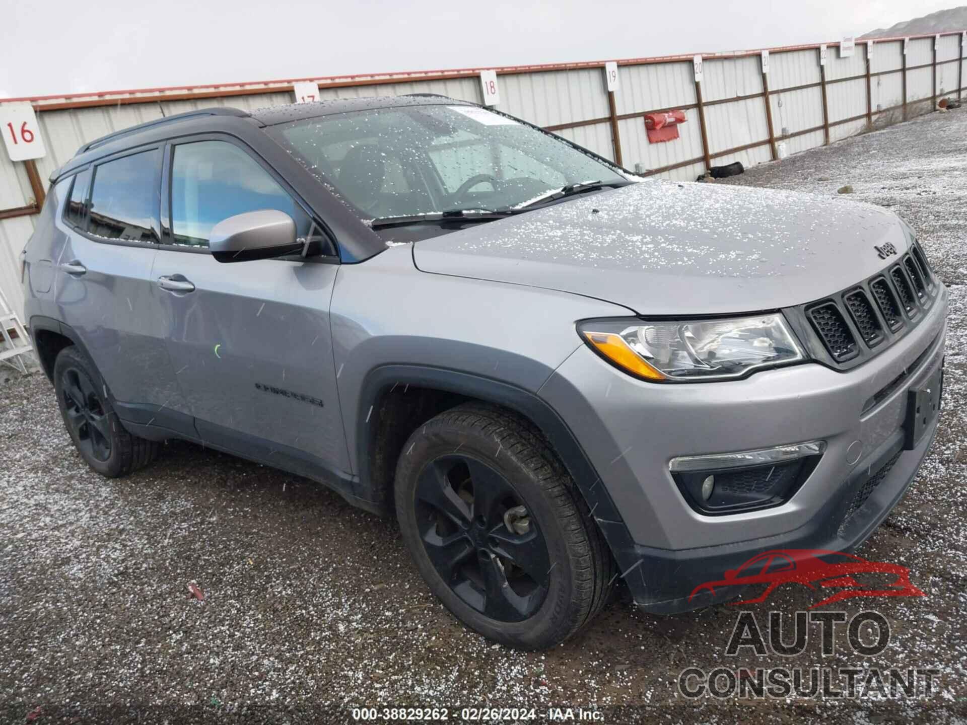 JEEP COMPASS 2018 - 3C4NJDBB9JT399956