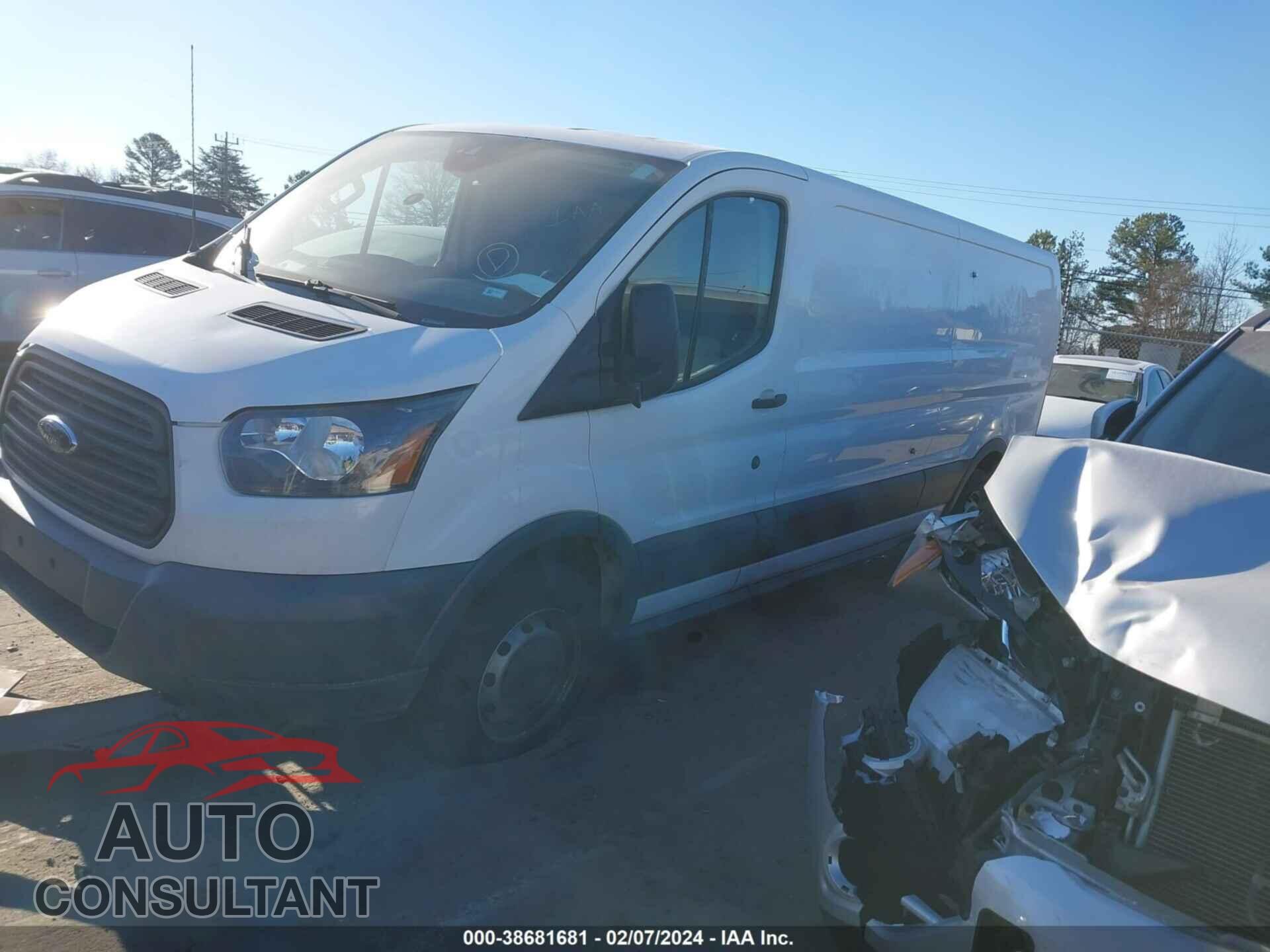 FORD TRANSIT-250 2017 - 1FTYR2YM1HKB52025