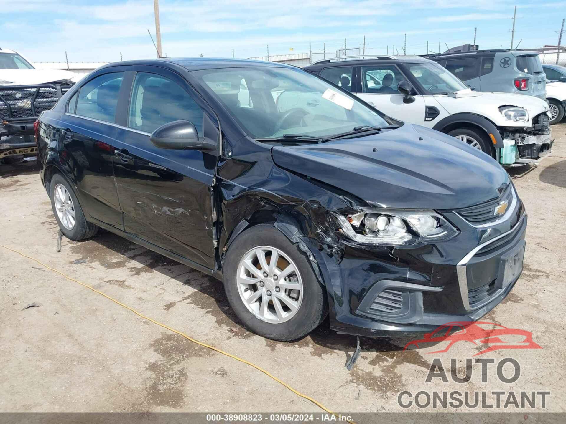 CHEVROLET SONIC 2018 - 1G1JD5SHXJ4129147