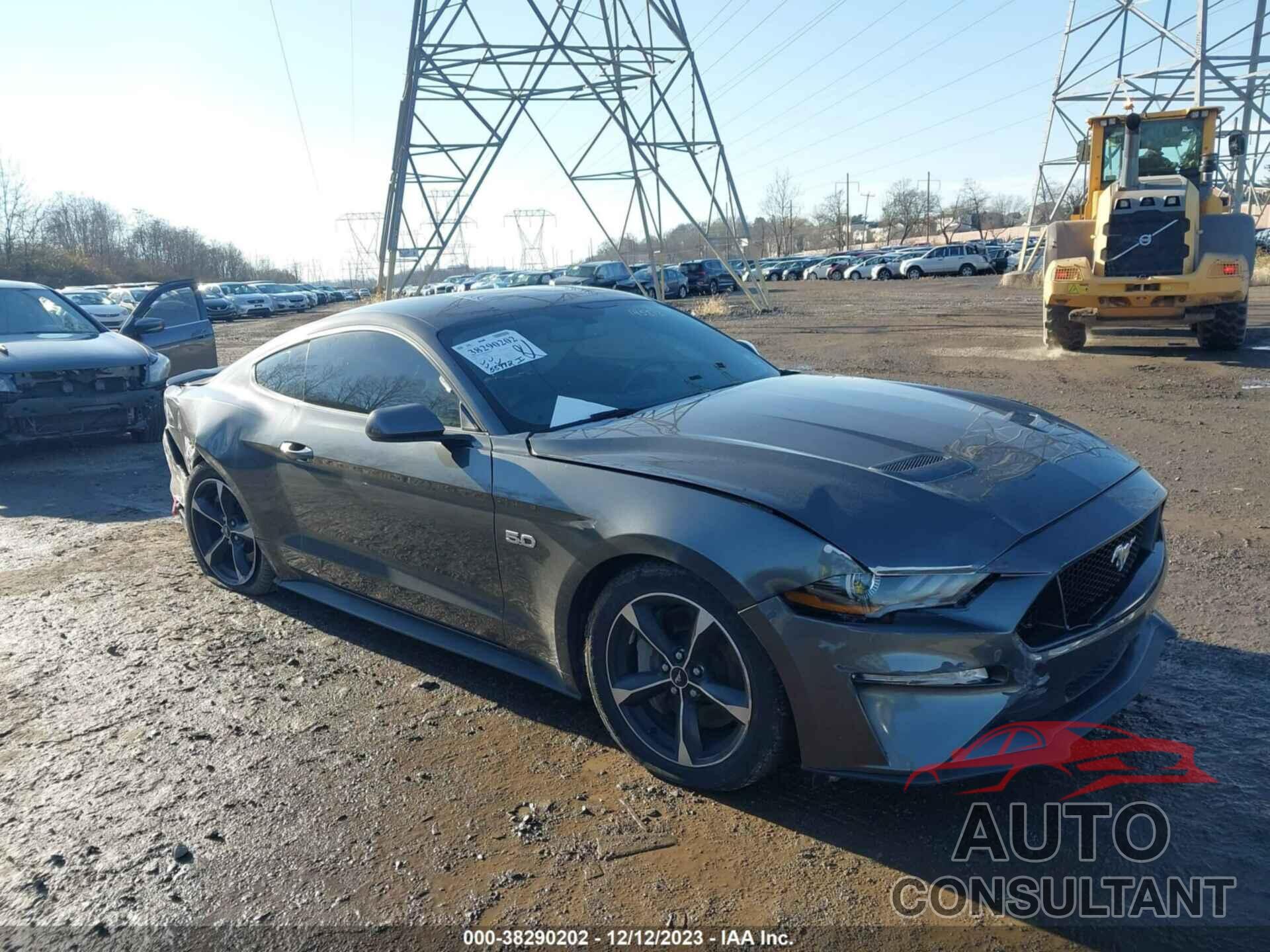 FORD MUSTANG 2018 - 1FA6P8CF9J5145813