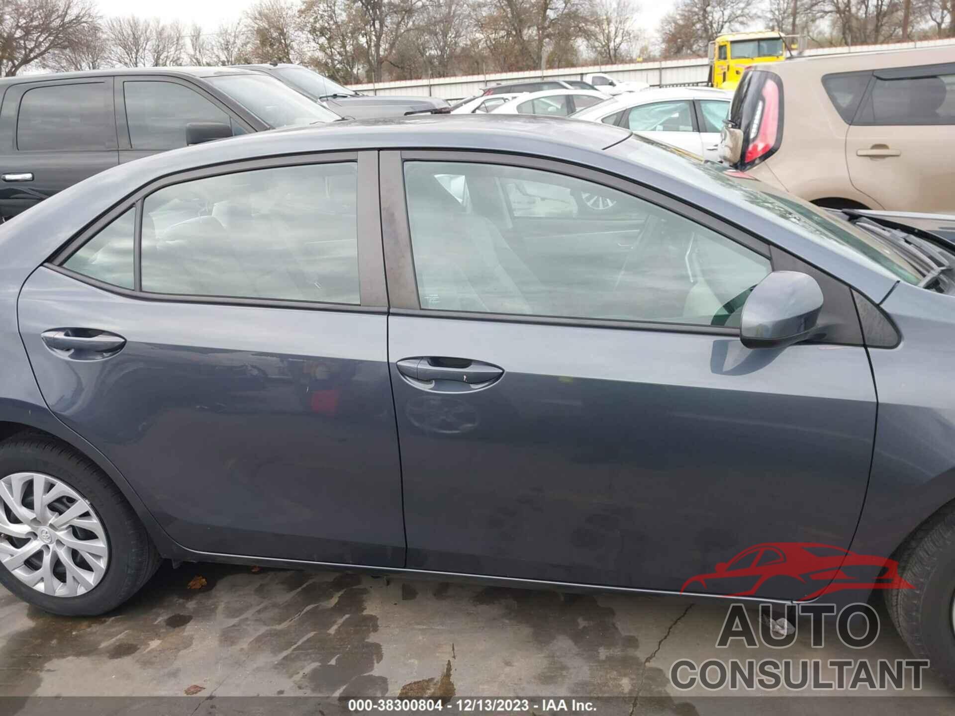 TOYOTA COROLLA 2017 - 5YFBURHE9HP673985