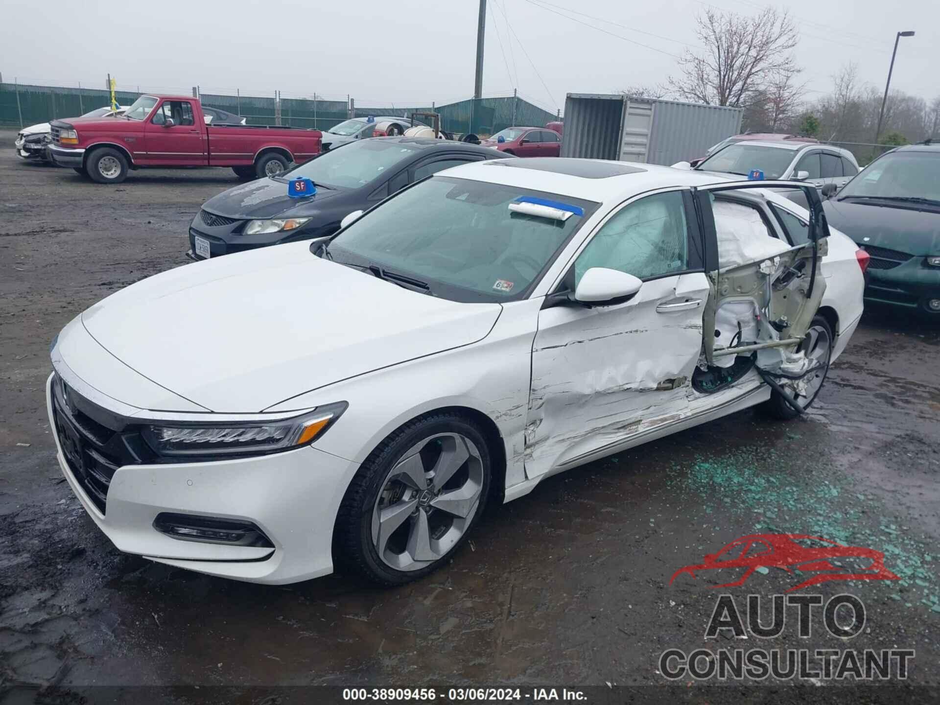 HONDA ACCORD 2018 - 1HGCV1F91JA096292