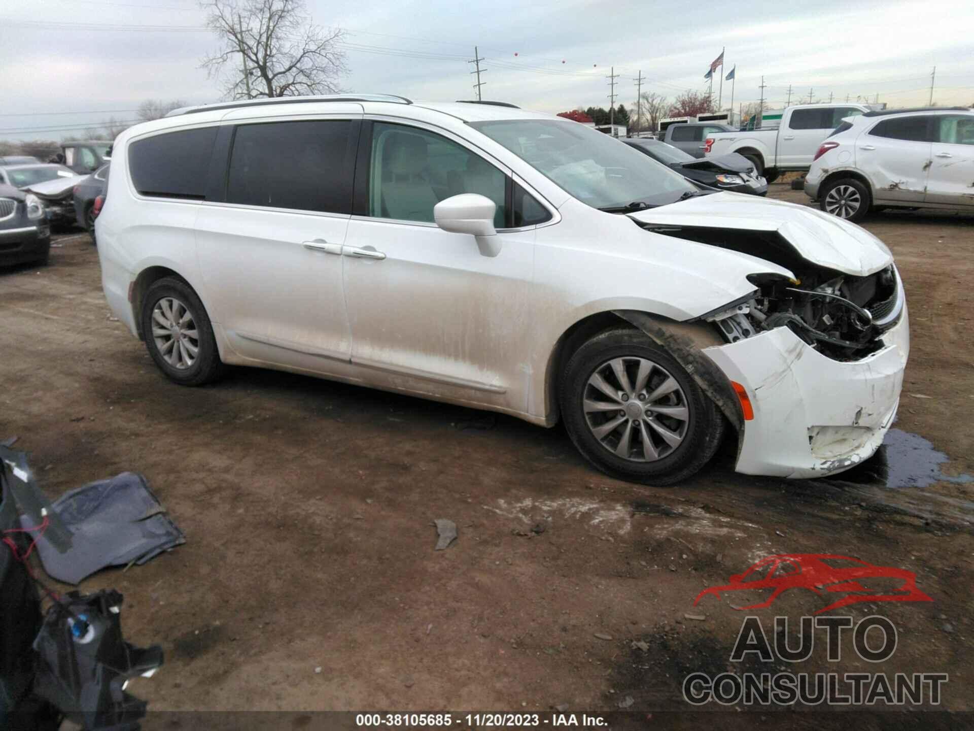 CHRYSLER PACIFICA 2018 - 2C4RC1EG8JR227793