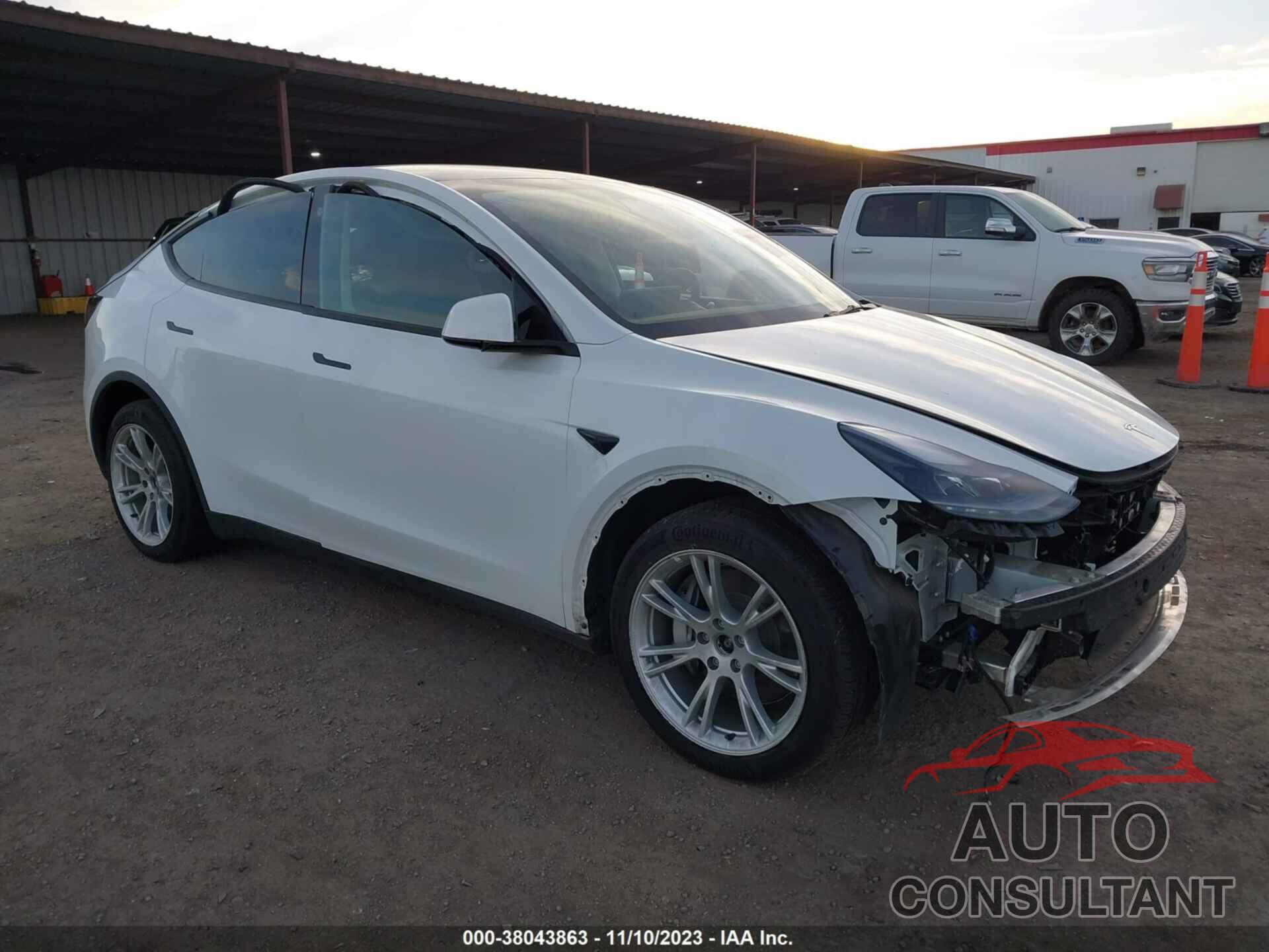 TESLA MODEL Y 2022 - 7SAYGDEE8NF518797