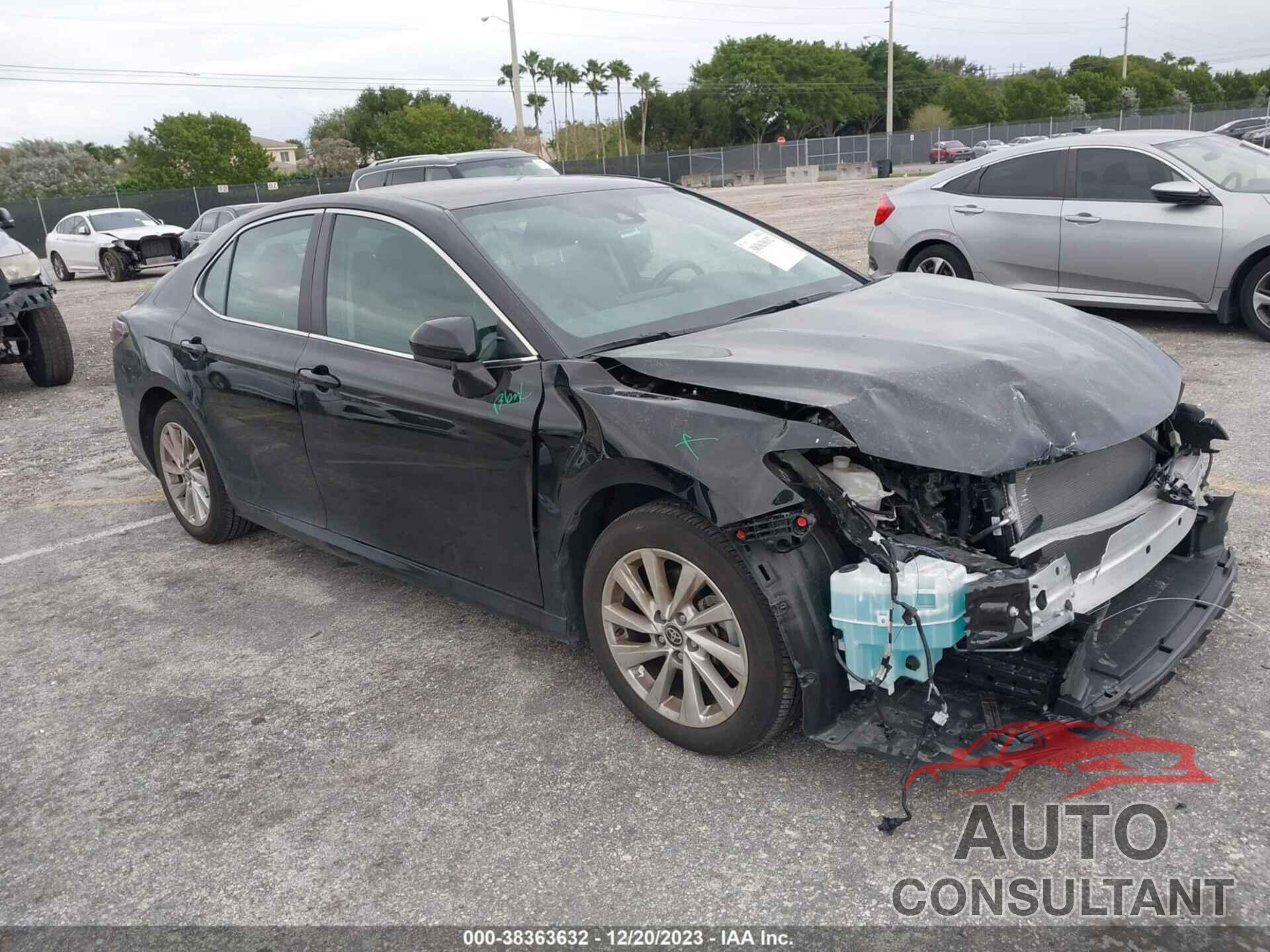 TOYOTA CAMRY 2023 - 4T1C11AK5PU819956