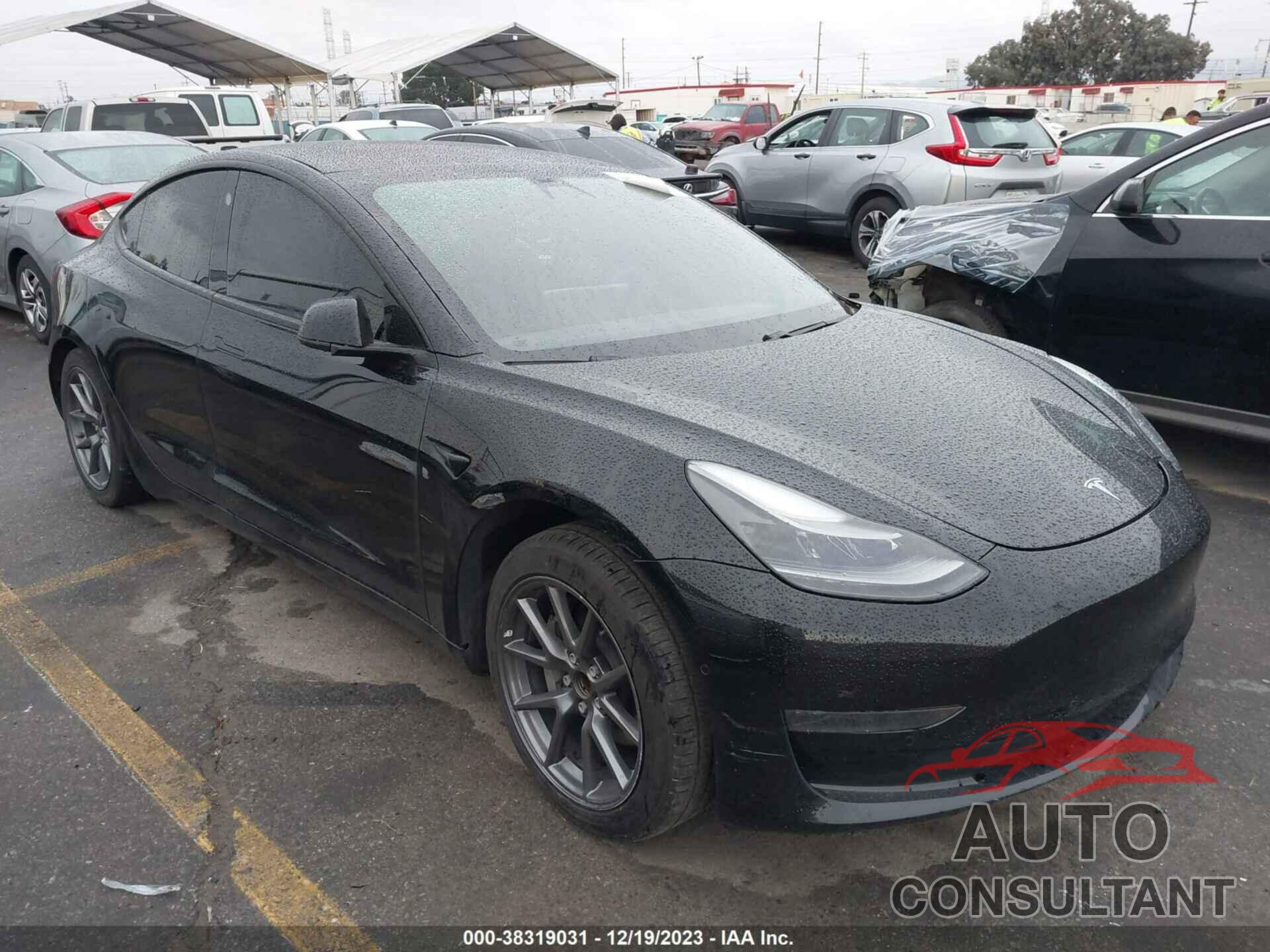 TESLA MODEL 3 2021 - 5YJ3E1EA8MF997052