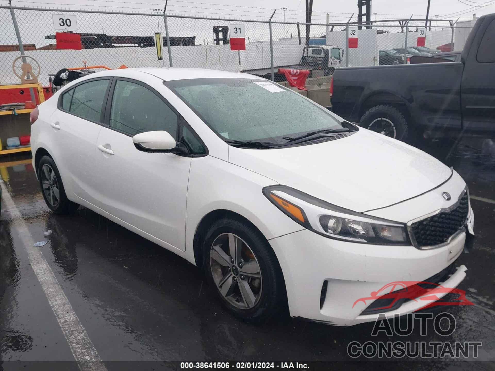 KIA FORTE 2018 - 3KPFL4A74JE210629