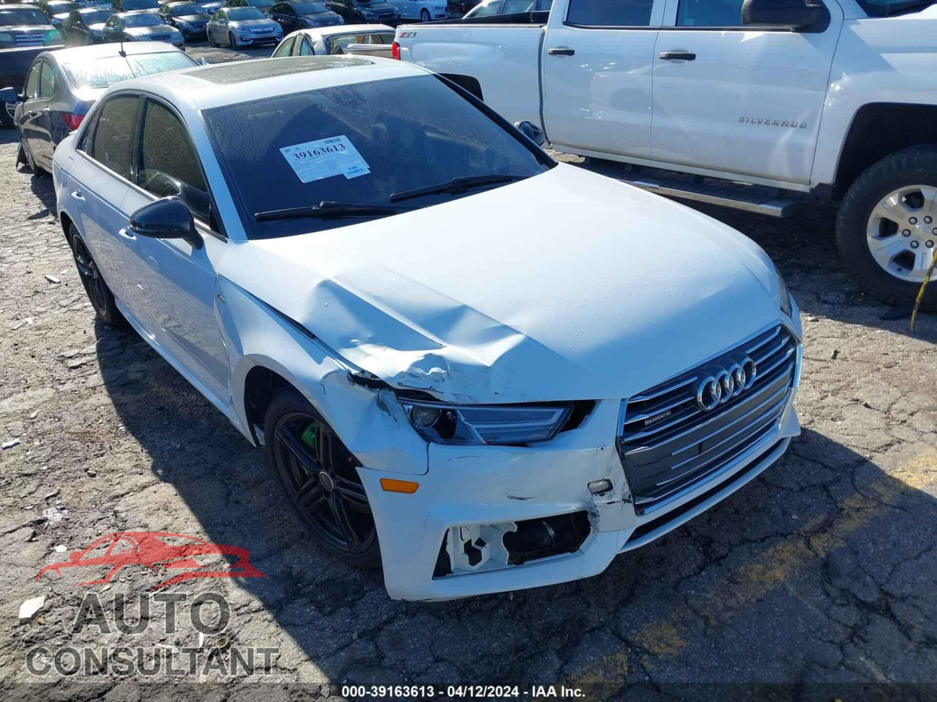 AUDI A4 2017 - WAUDNAF45HN056921
