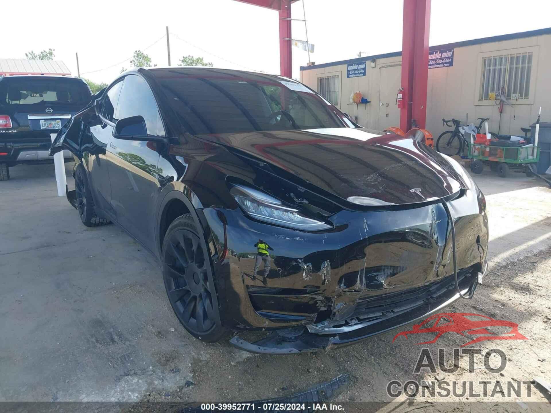 TESLA MODEL Y 2022 - 7SAYGDEE5NA006654