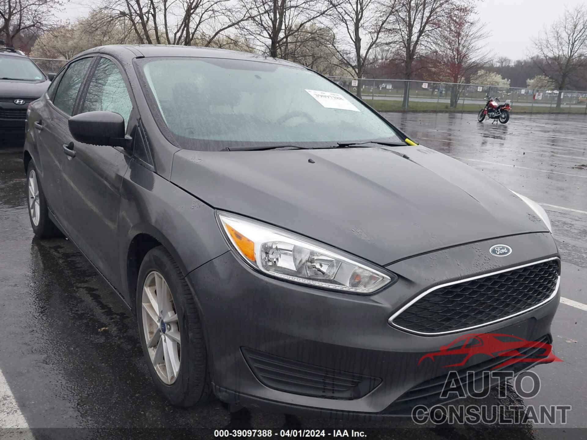 FORD FOCUS 2018 - 1FADP3F21JL206926