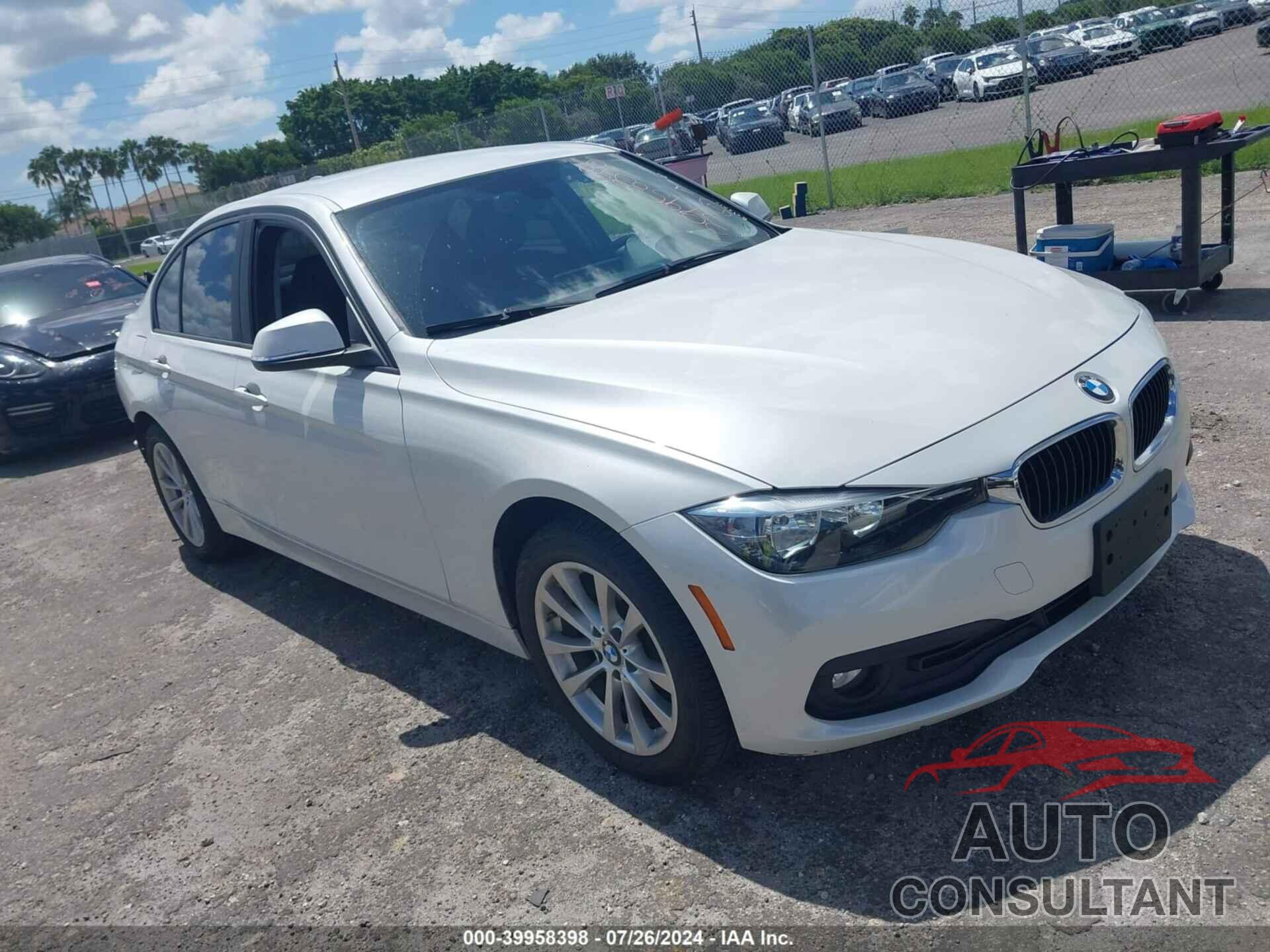 BMW 320I 2016 - WBA8E1G51GNT36164