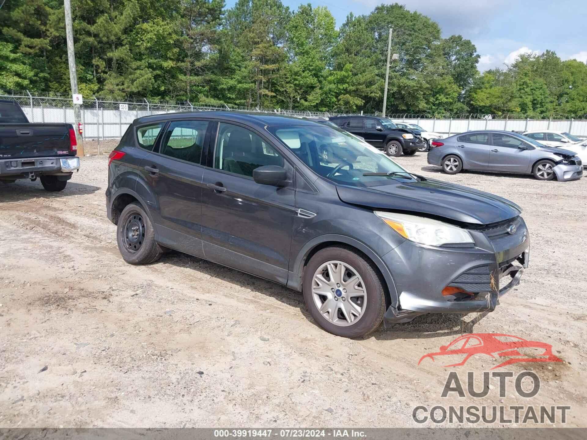 FORD ESCAPE 2016 - 1FMCU0F74GUB48320