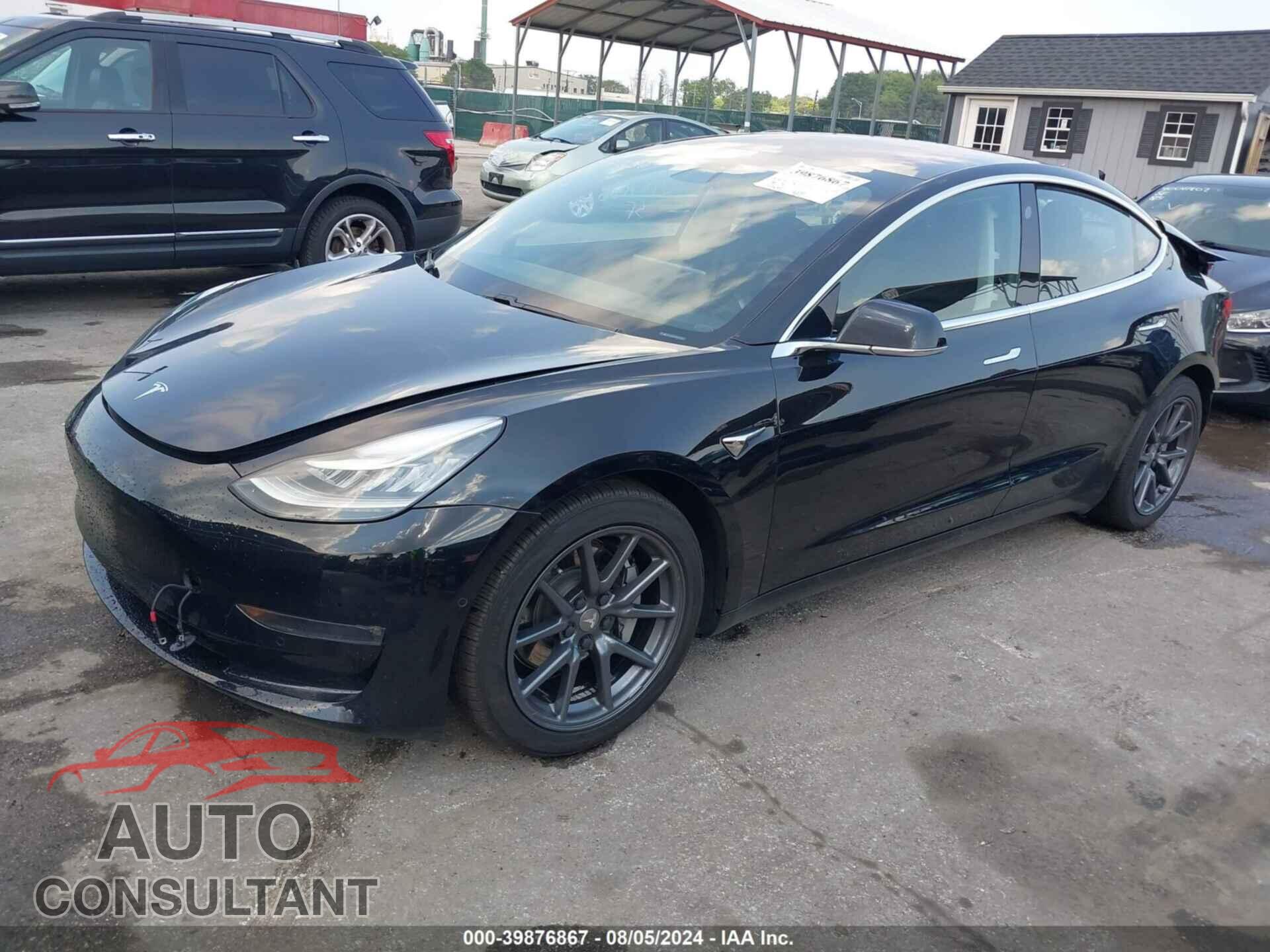 TESLA MODEL 3 2018 - 5YJ3E1EB8JF054079