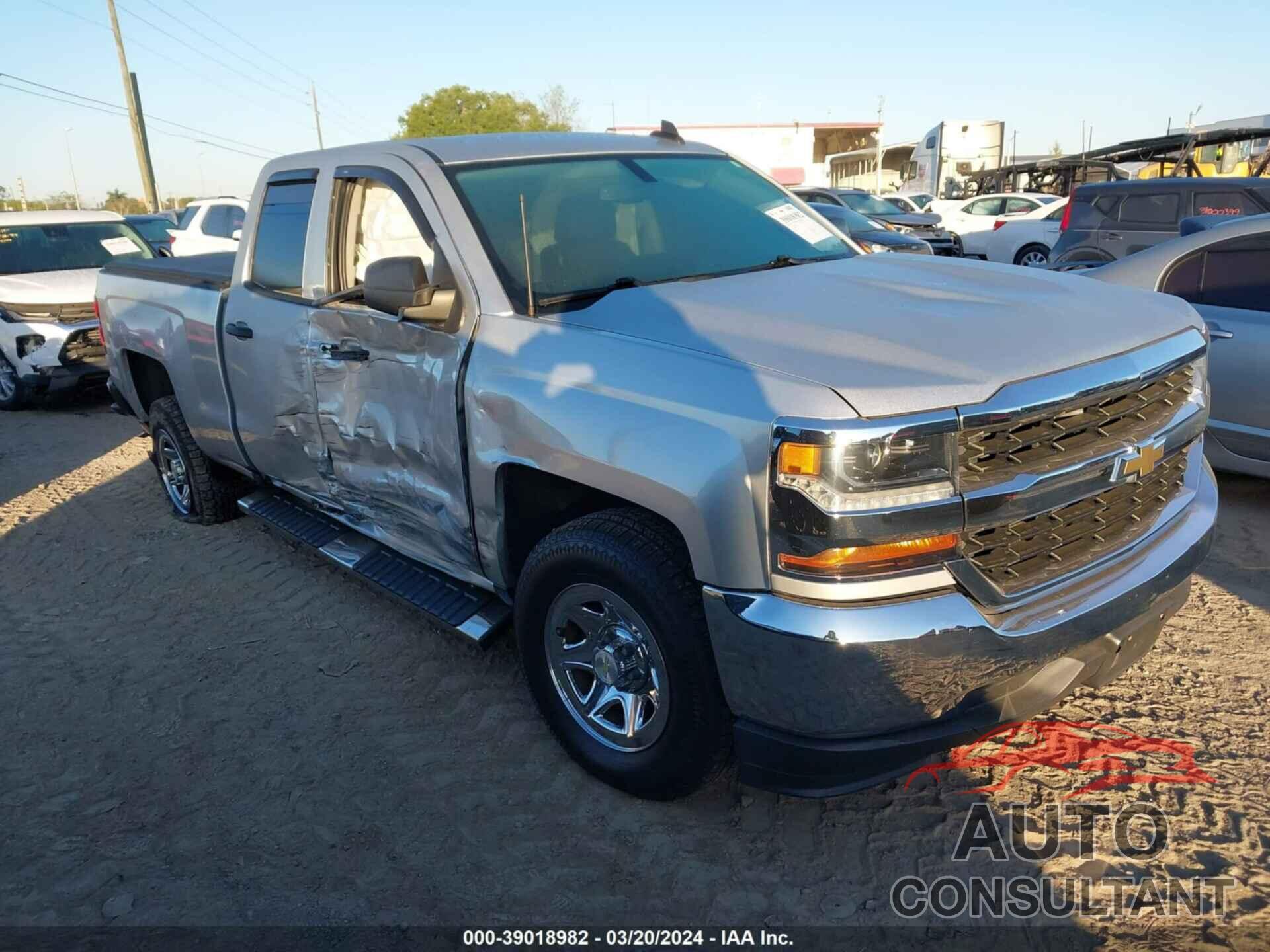 CHEVROLET SILVERADO 1500 2017 - 1GCRCNEH6HZ274904
