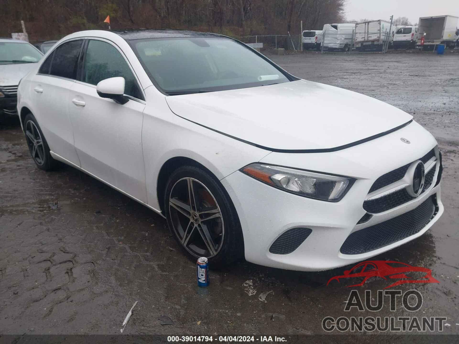 MERCEDES-BENZ A 220 2019 - WDD3G4EB8KW026023